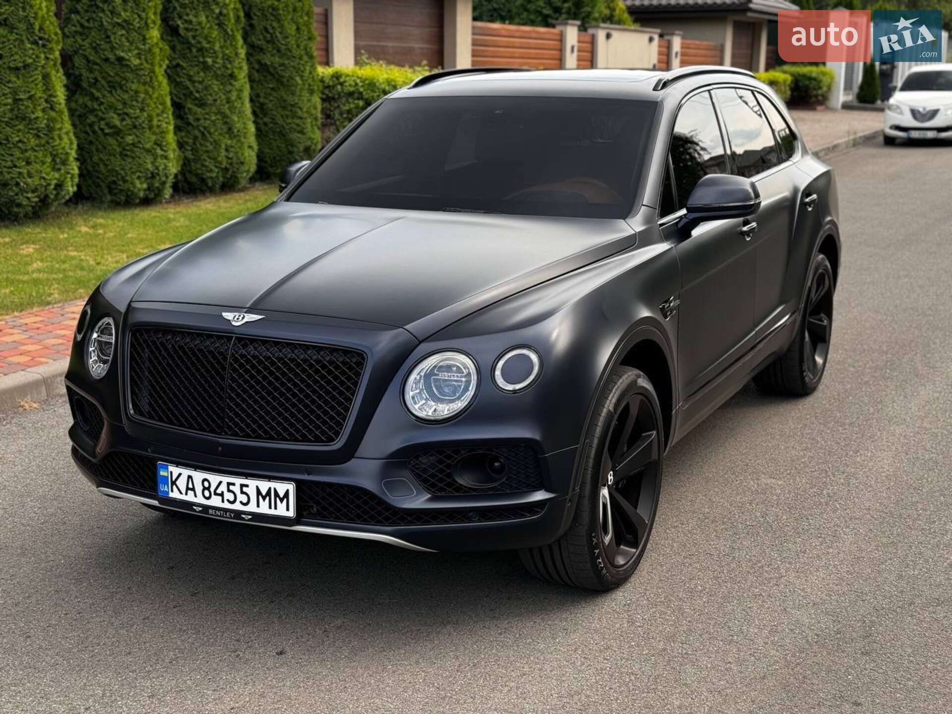 BENTLEY BENTAYGA 2018