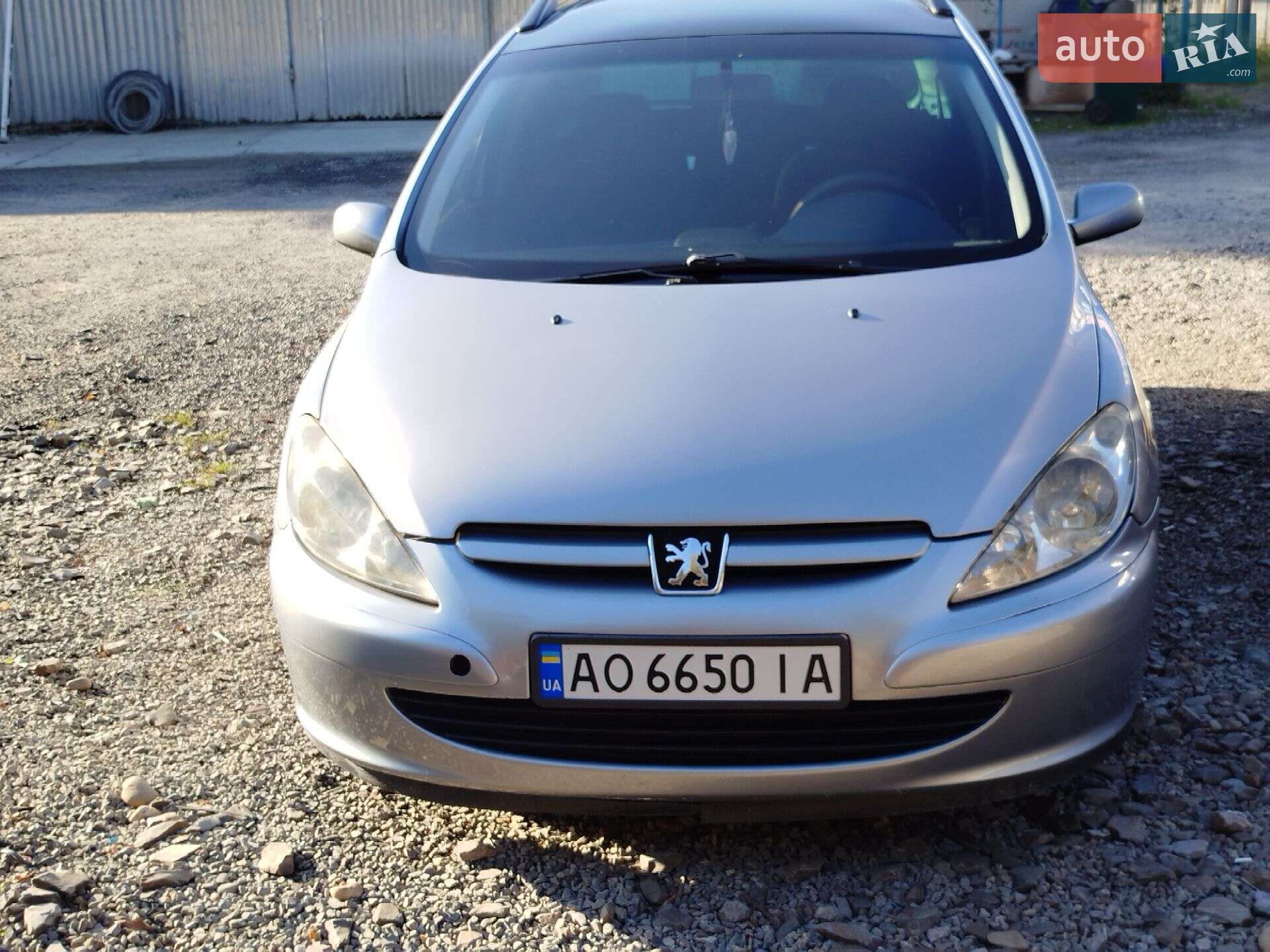 Головне фото звіту автомобіля PEUGEOT 307 2002