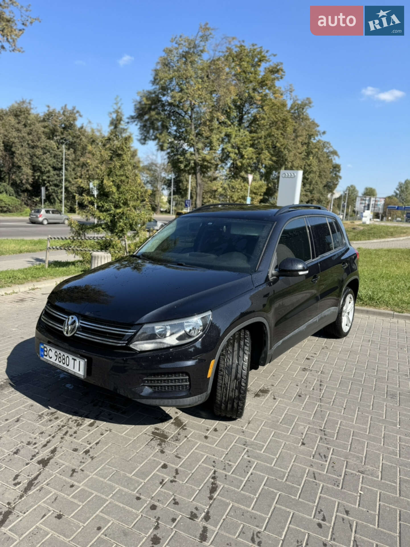 VOLKSWAGEN TIGUAN 2017