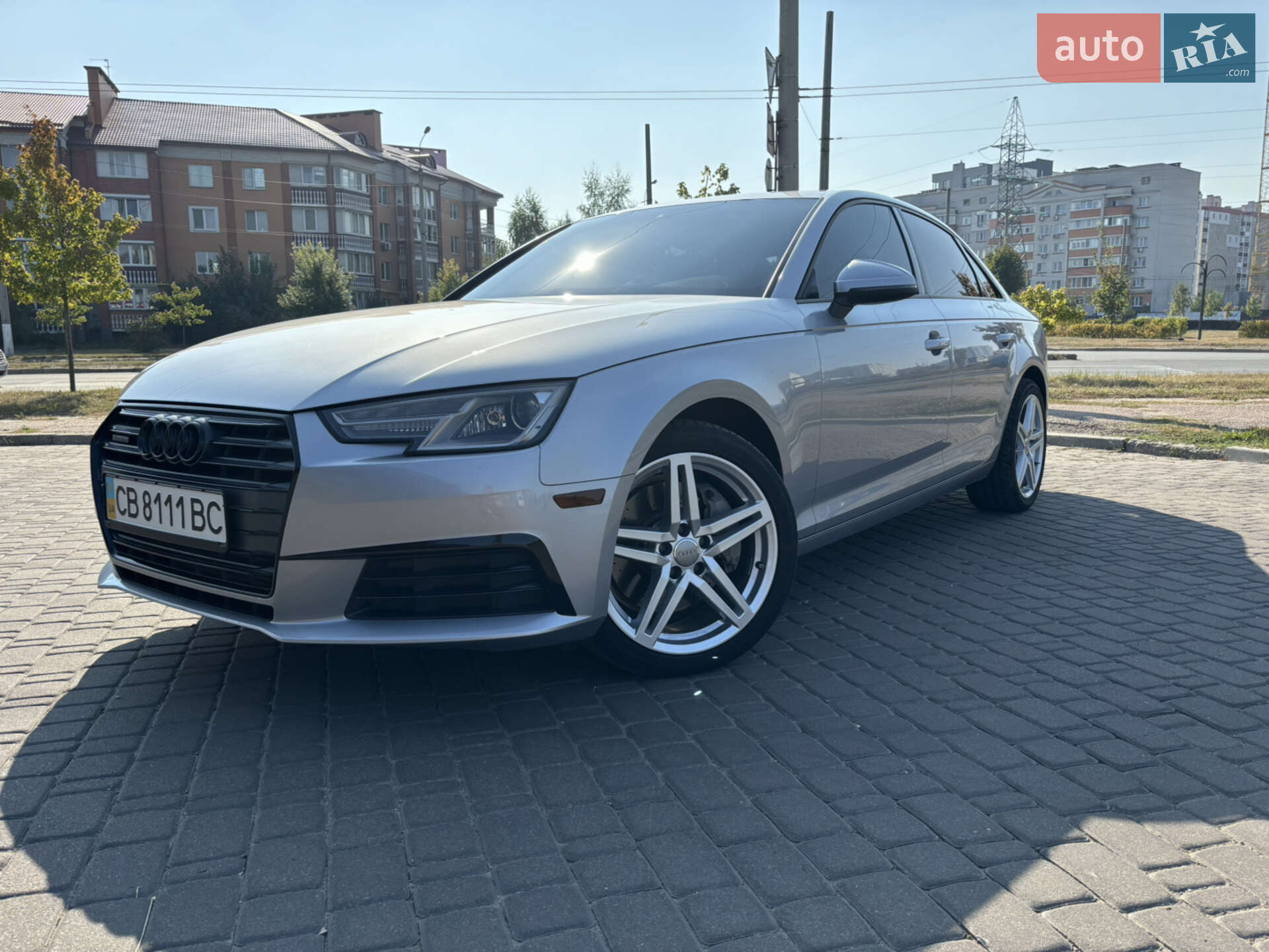 AUDI A4