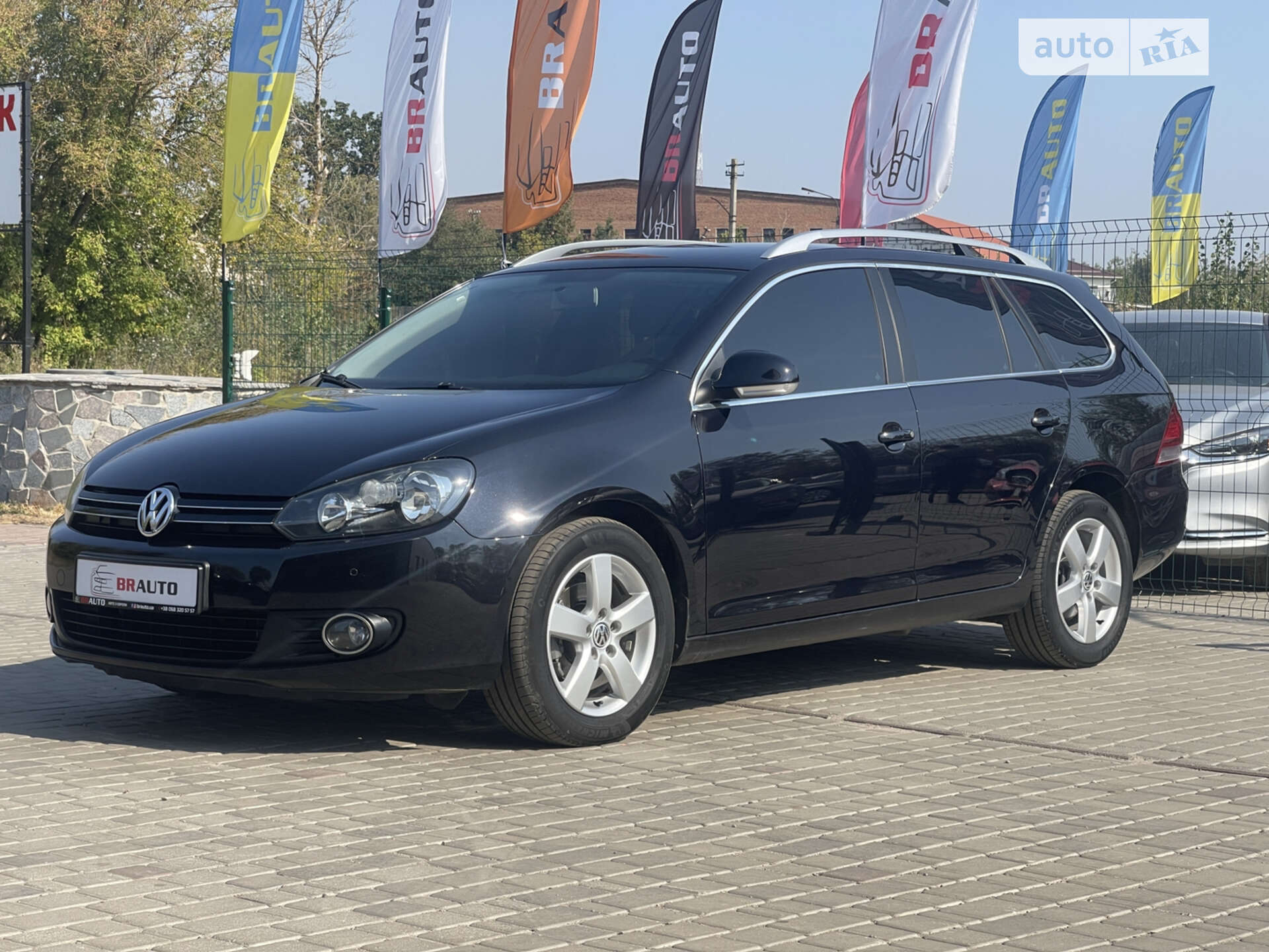 VOLKSWAGEN GOLF 2011