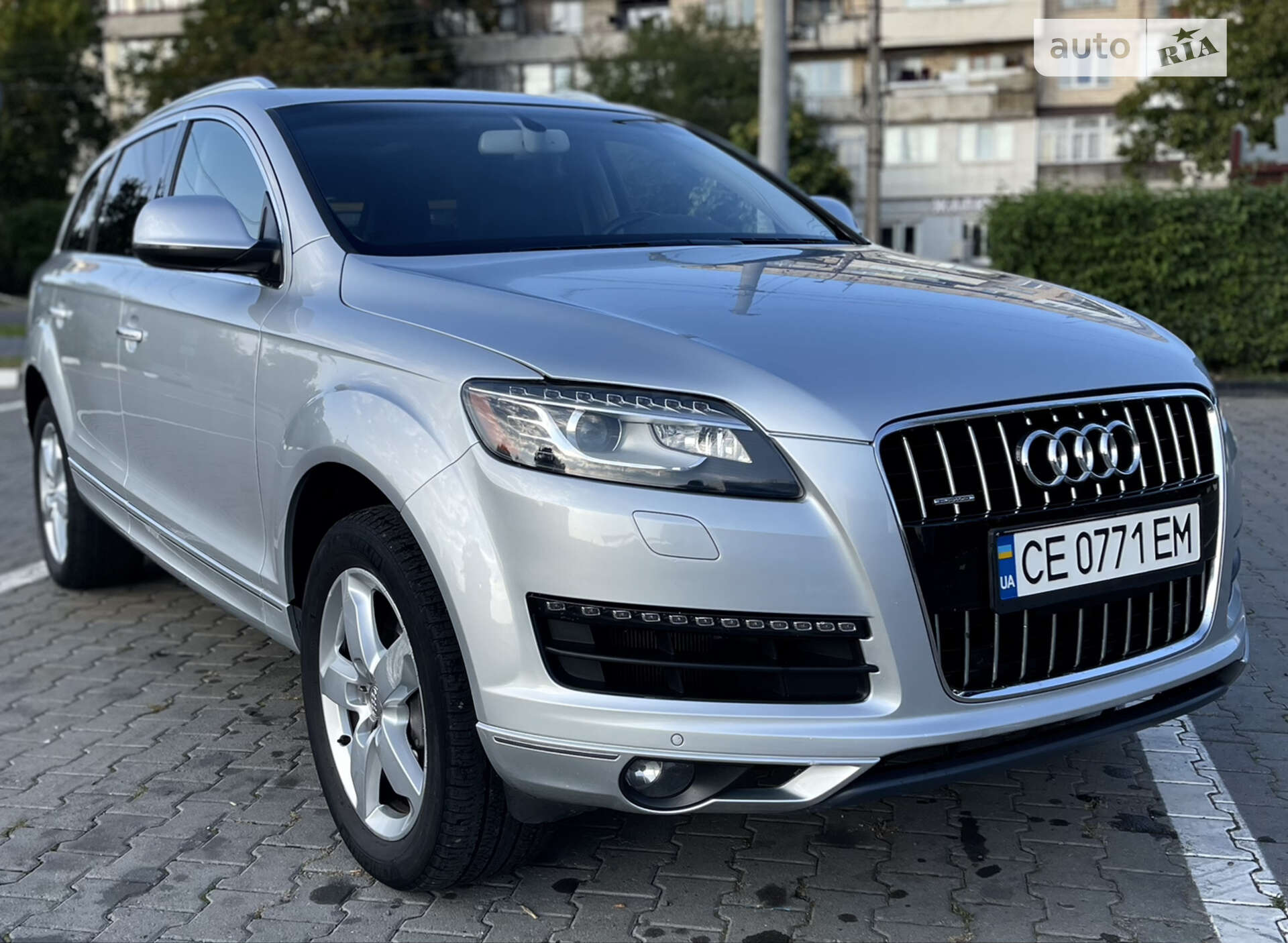 AUDI Q7 2012
