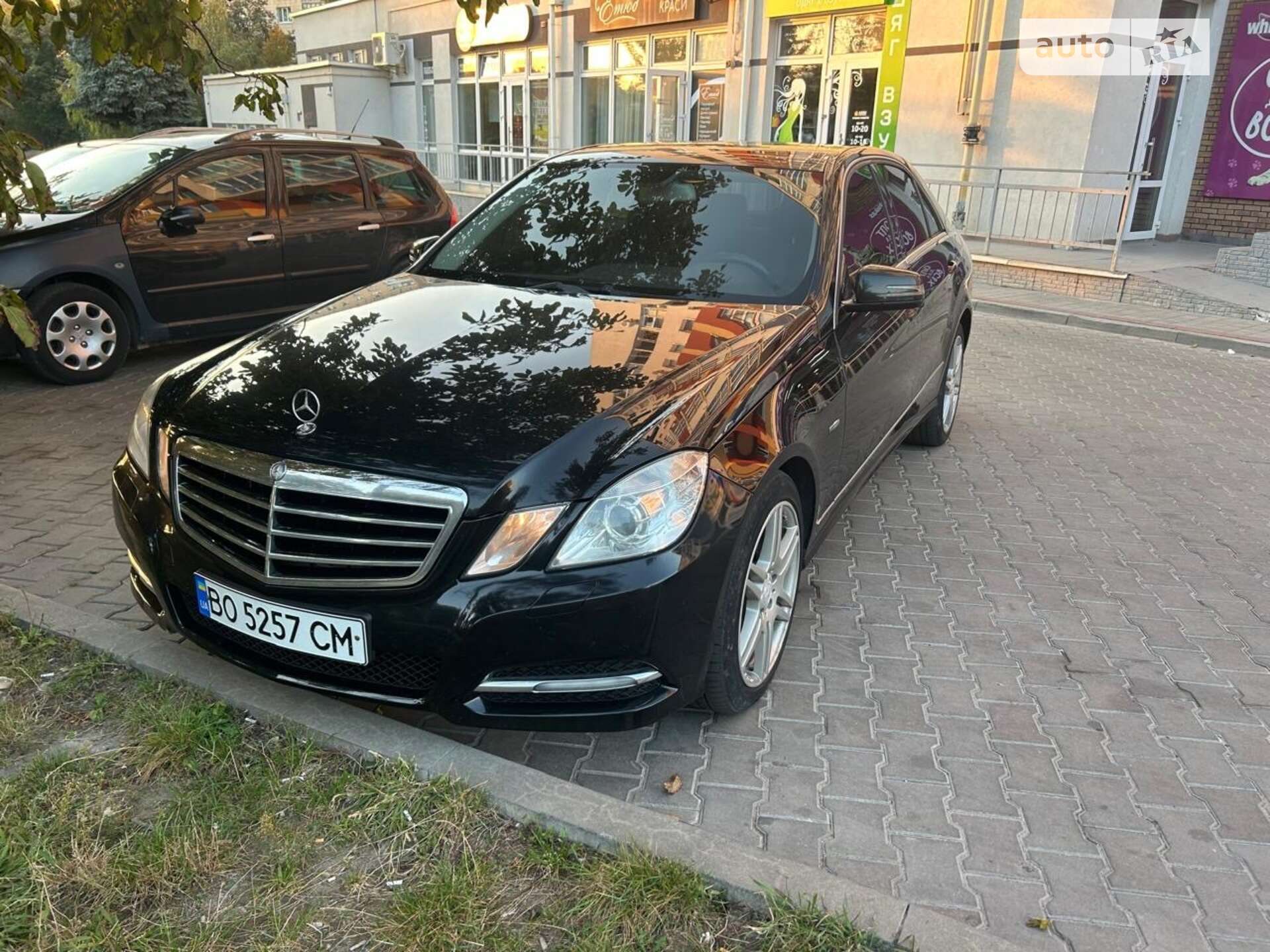 Mercedes-Benz E-Class 2011