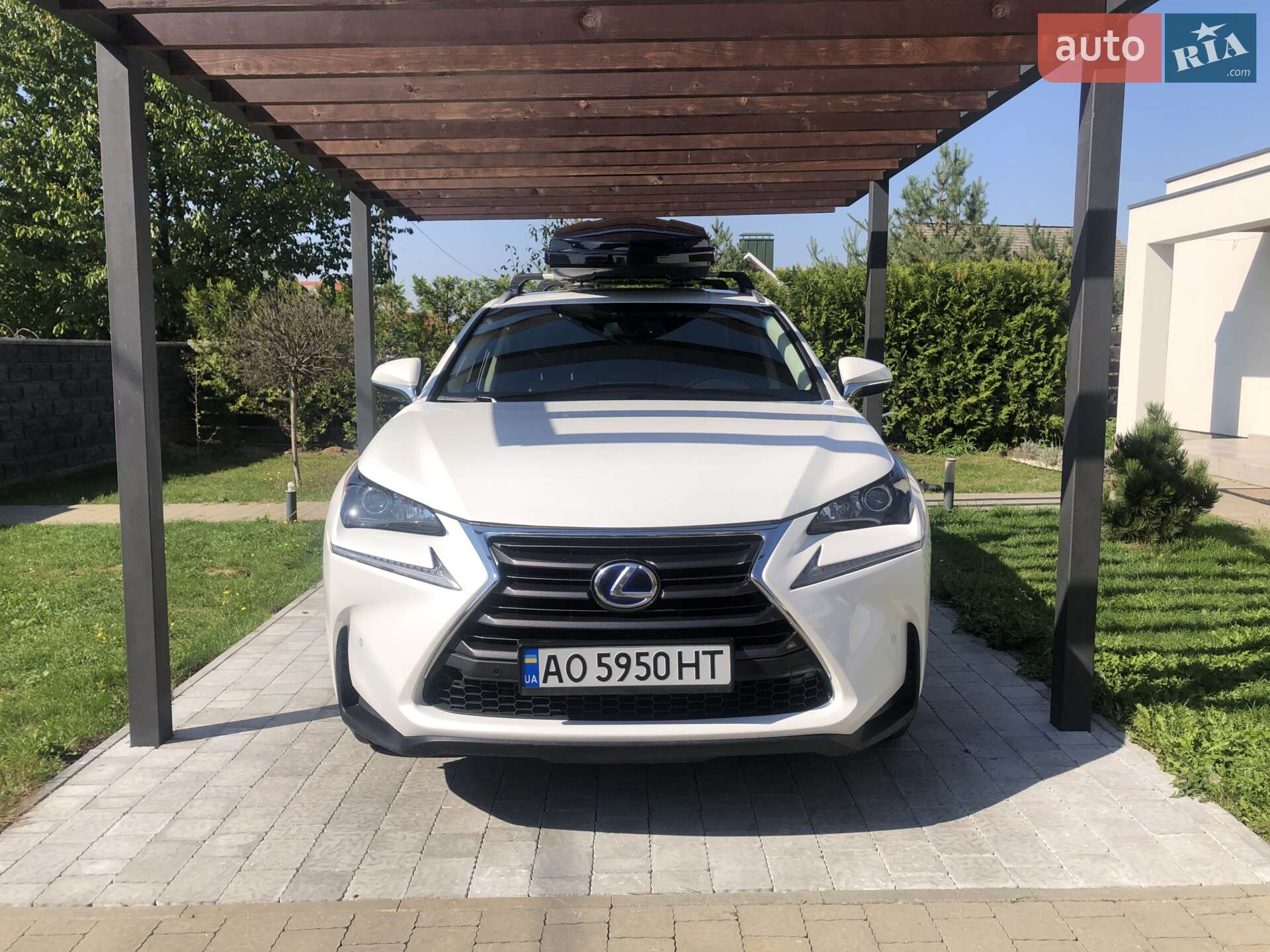 LEXUS NX 300H