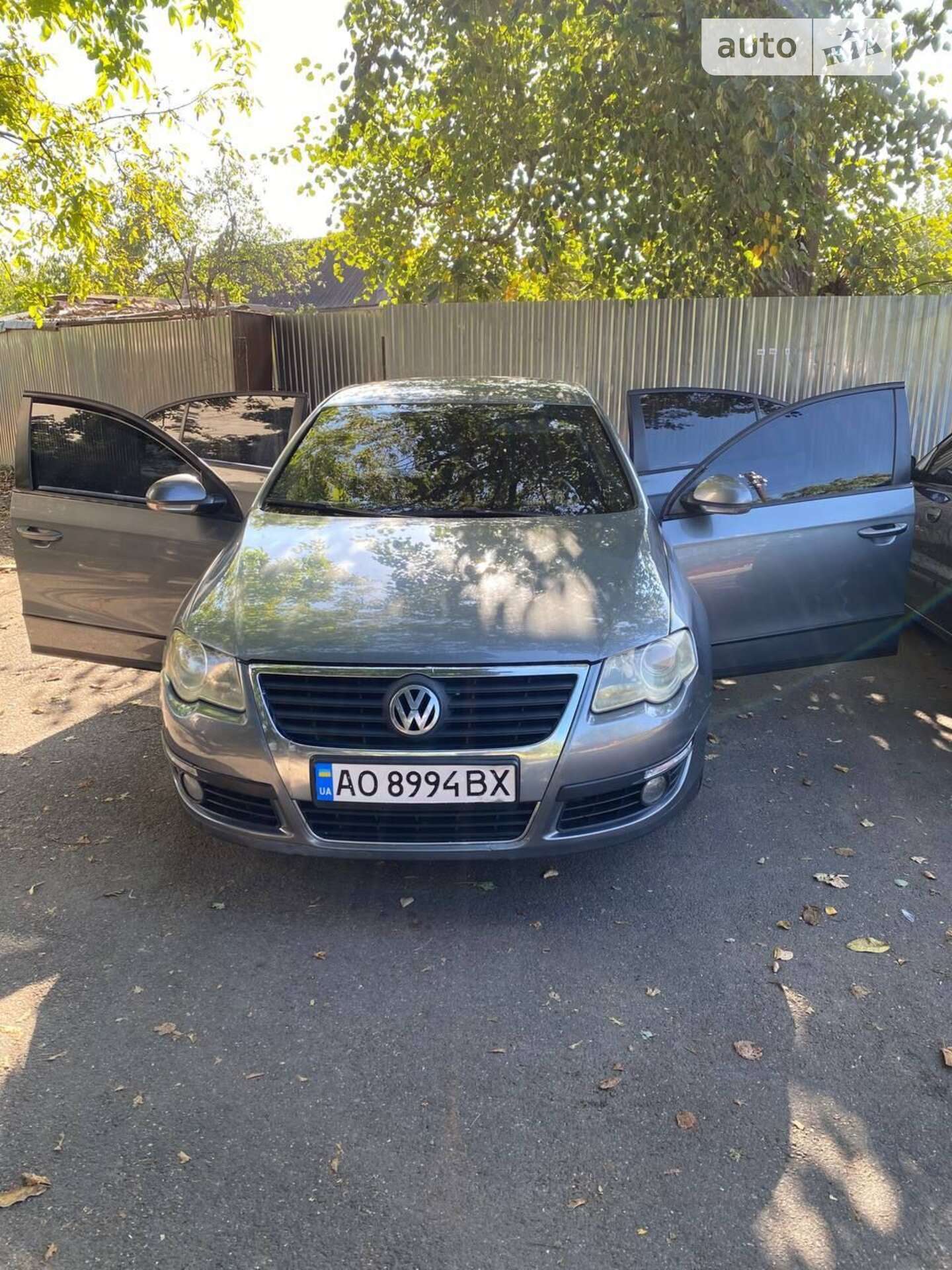 VOLKSWAGEN PASSAT 2005