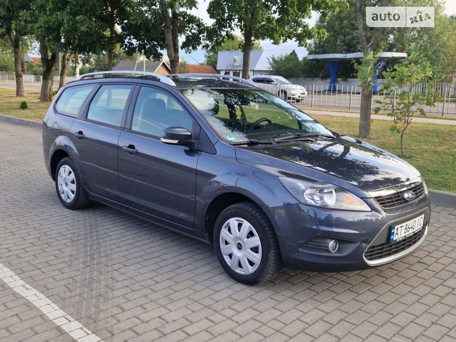 Головне фото звіту автомобіля FORD FOCUS 2010