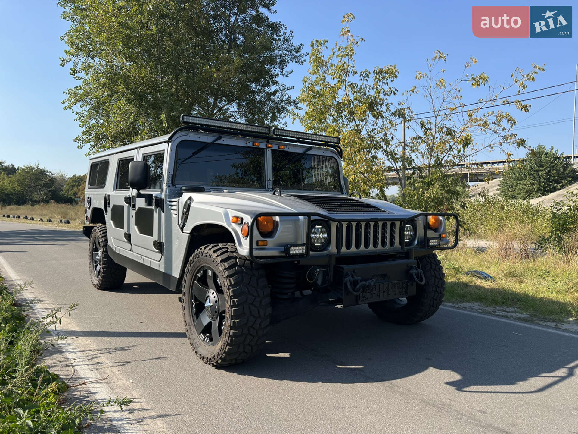 Головне фото звіту автомобіля HUMMER H1 1996