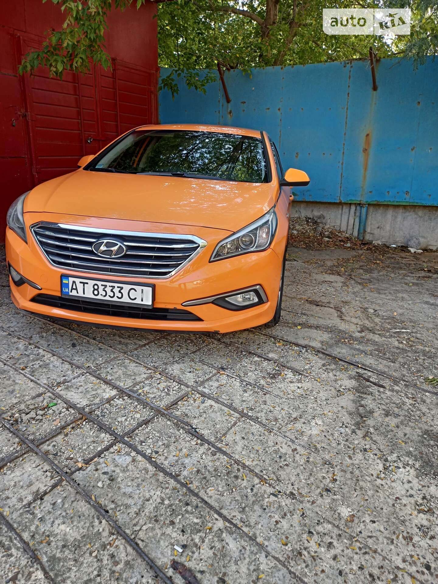 Головне фото звіту автомобіля HYUNDAI SONATA 2015