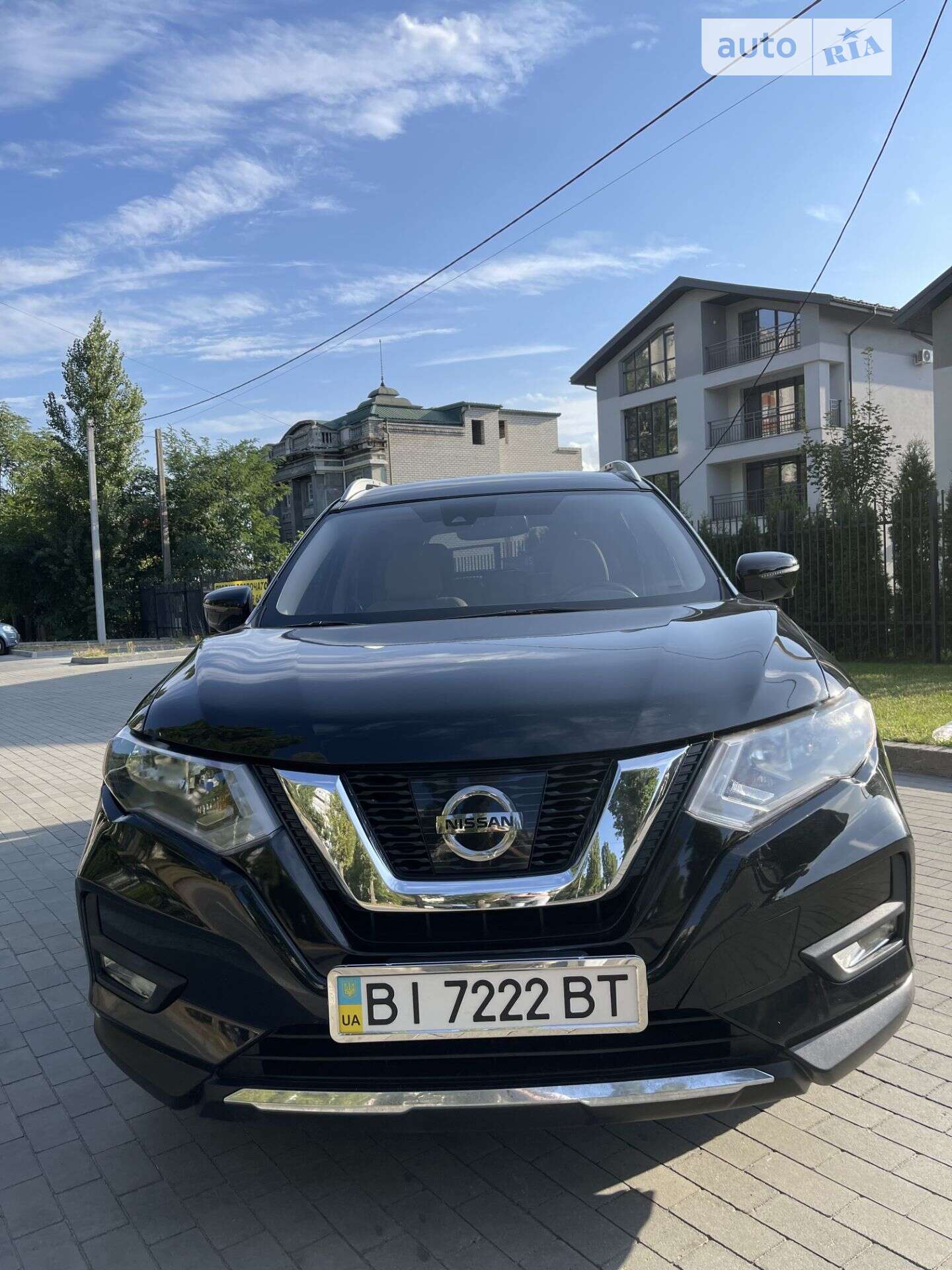 NISSAN ROGUE 2017