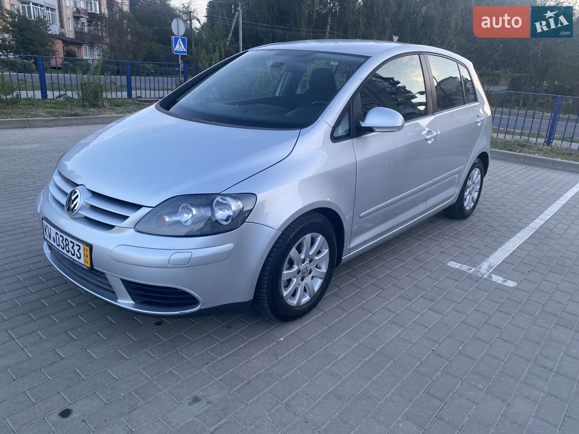 VOLKSWAGEN GOLF PLUS 2008