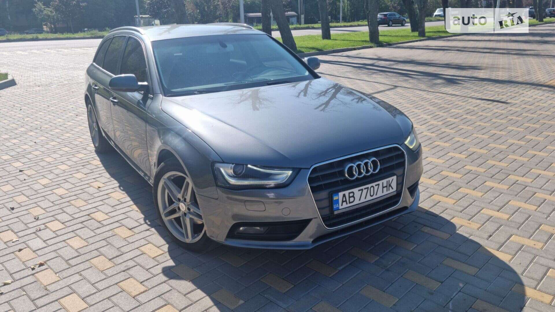 AUDI A4