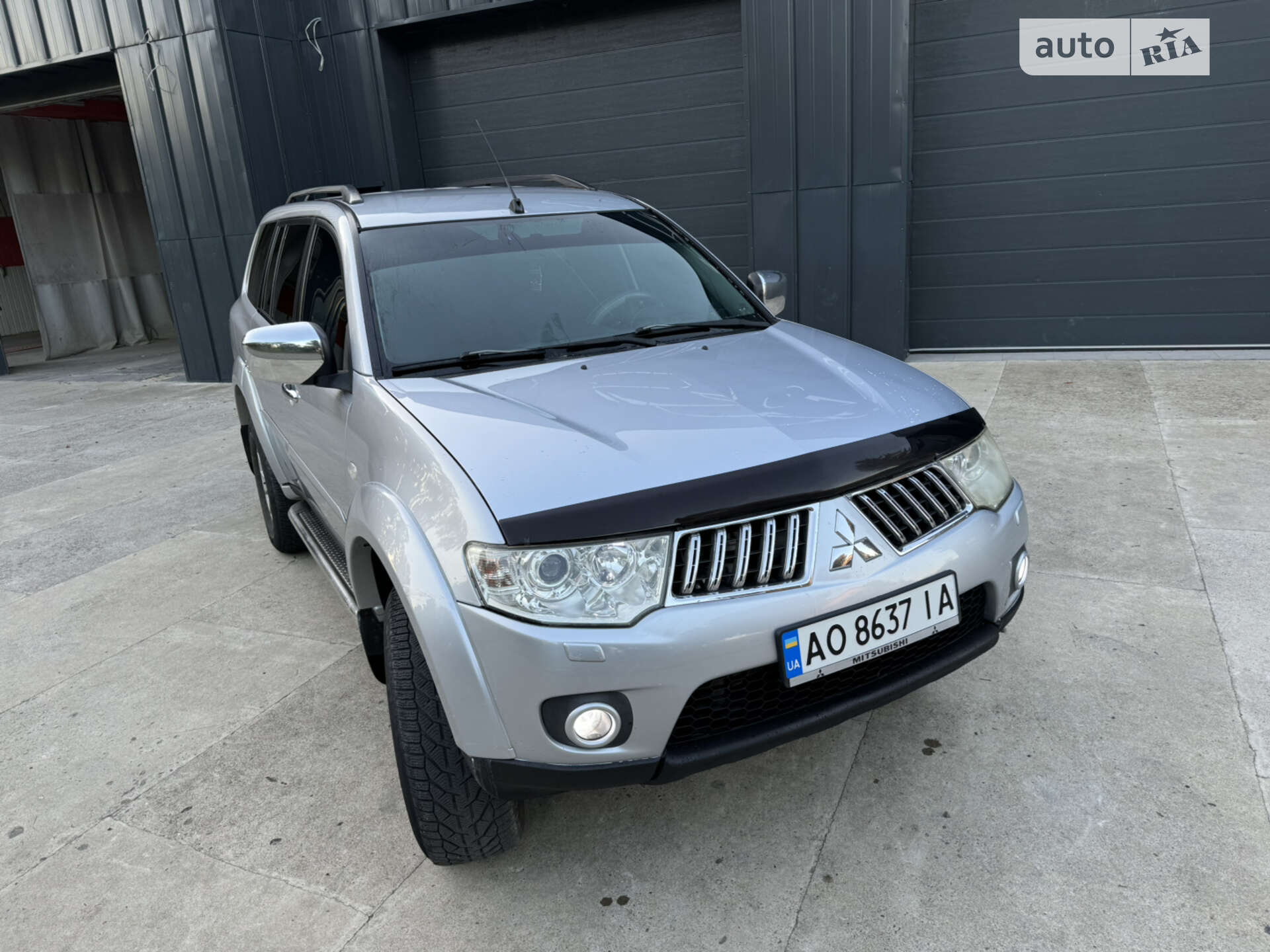 MITSUBISHI PAJERO SPORT 2011