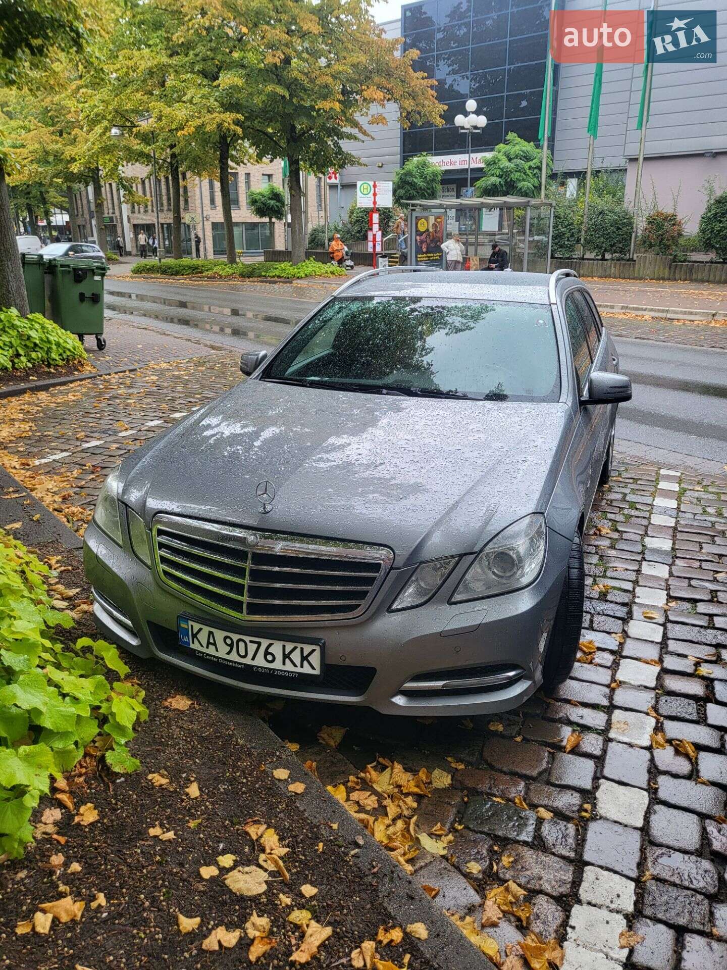 MERCEDES-BENZ E 220 2010