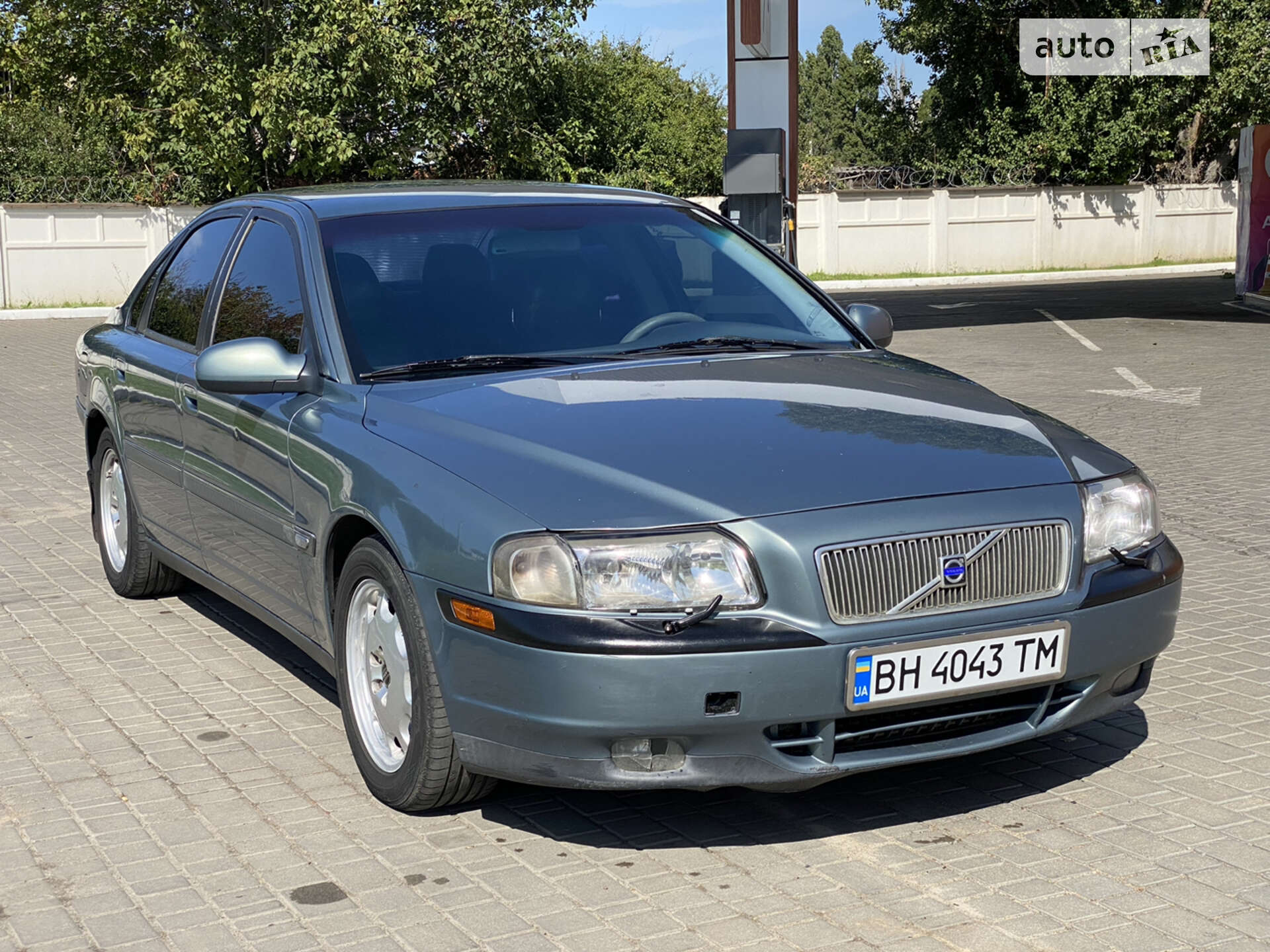 VOLVO S80 2002