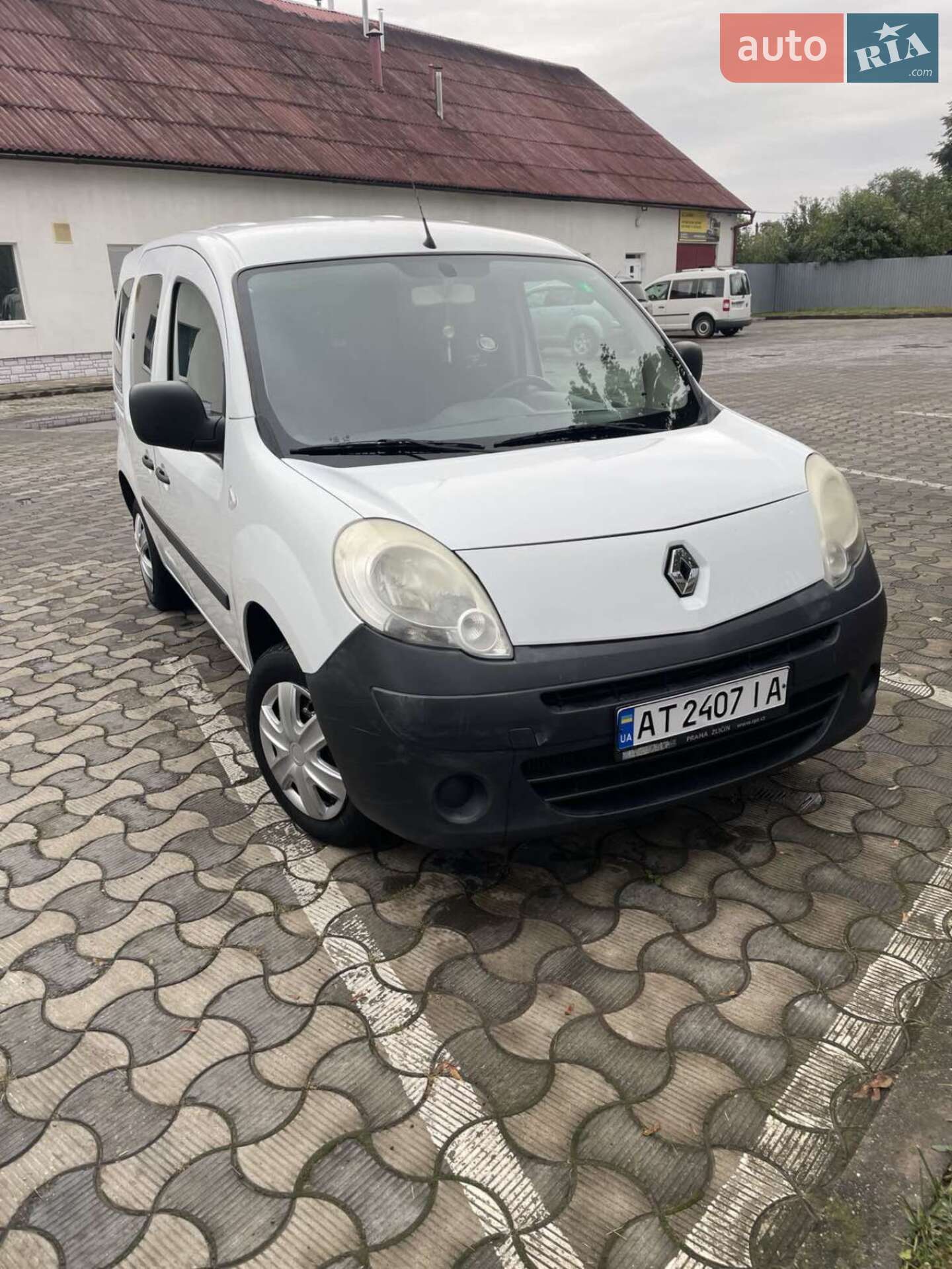 RENAULT KANGOO 2010