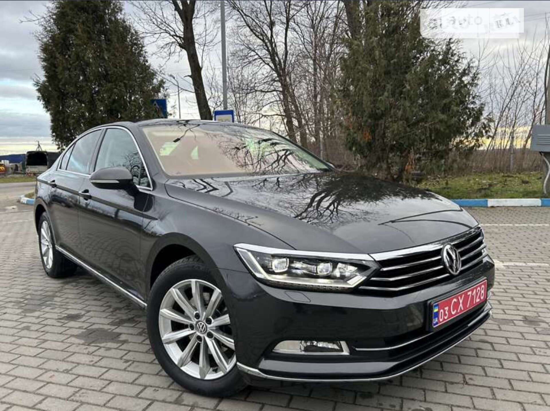 VOLKSWAGEN PASSAT 2018