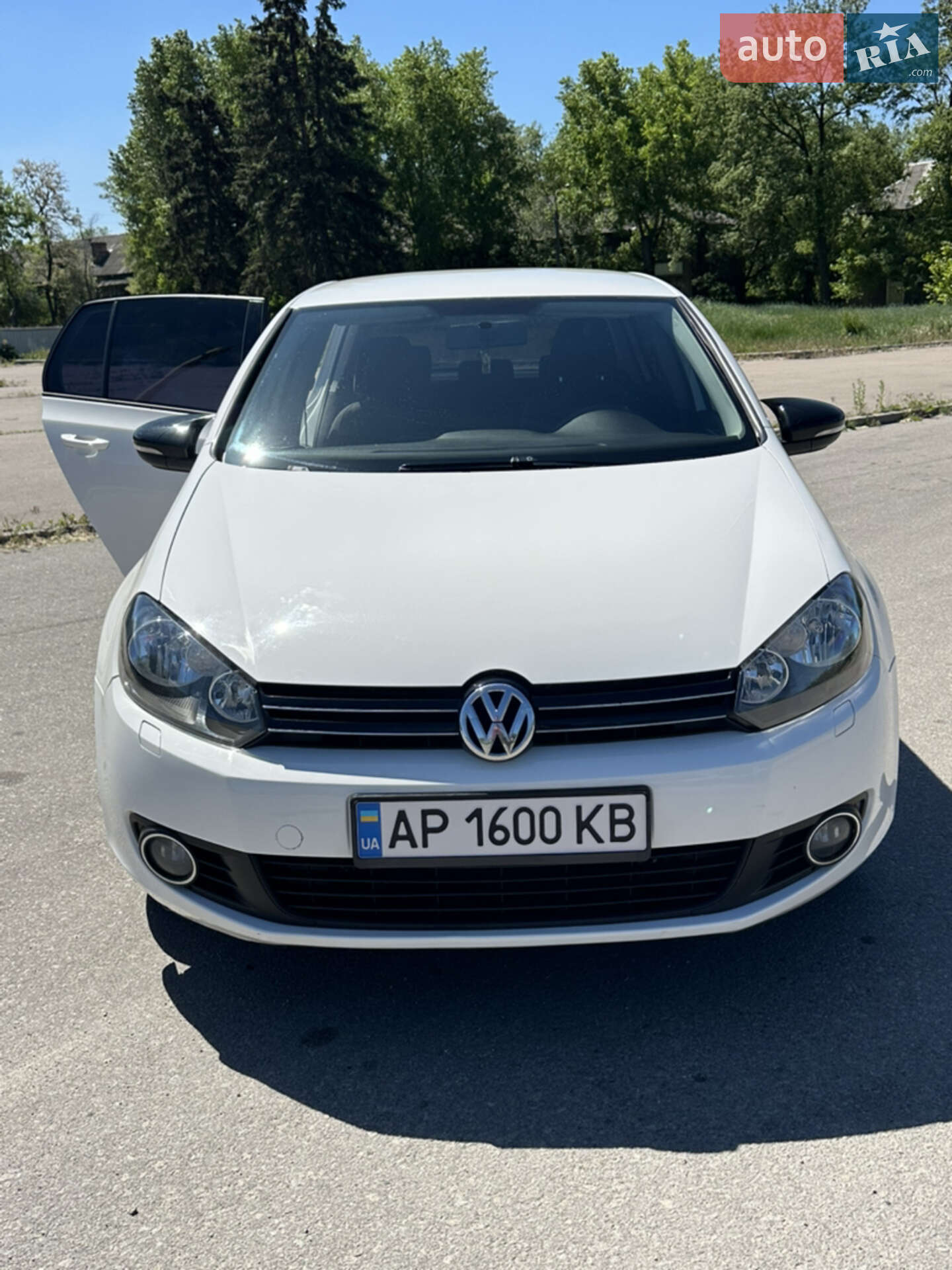 VOLKSWAGEN GOLF 2012
