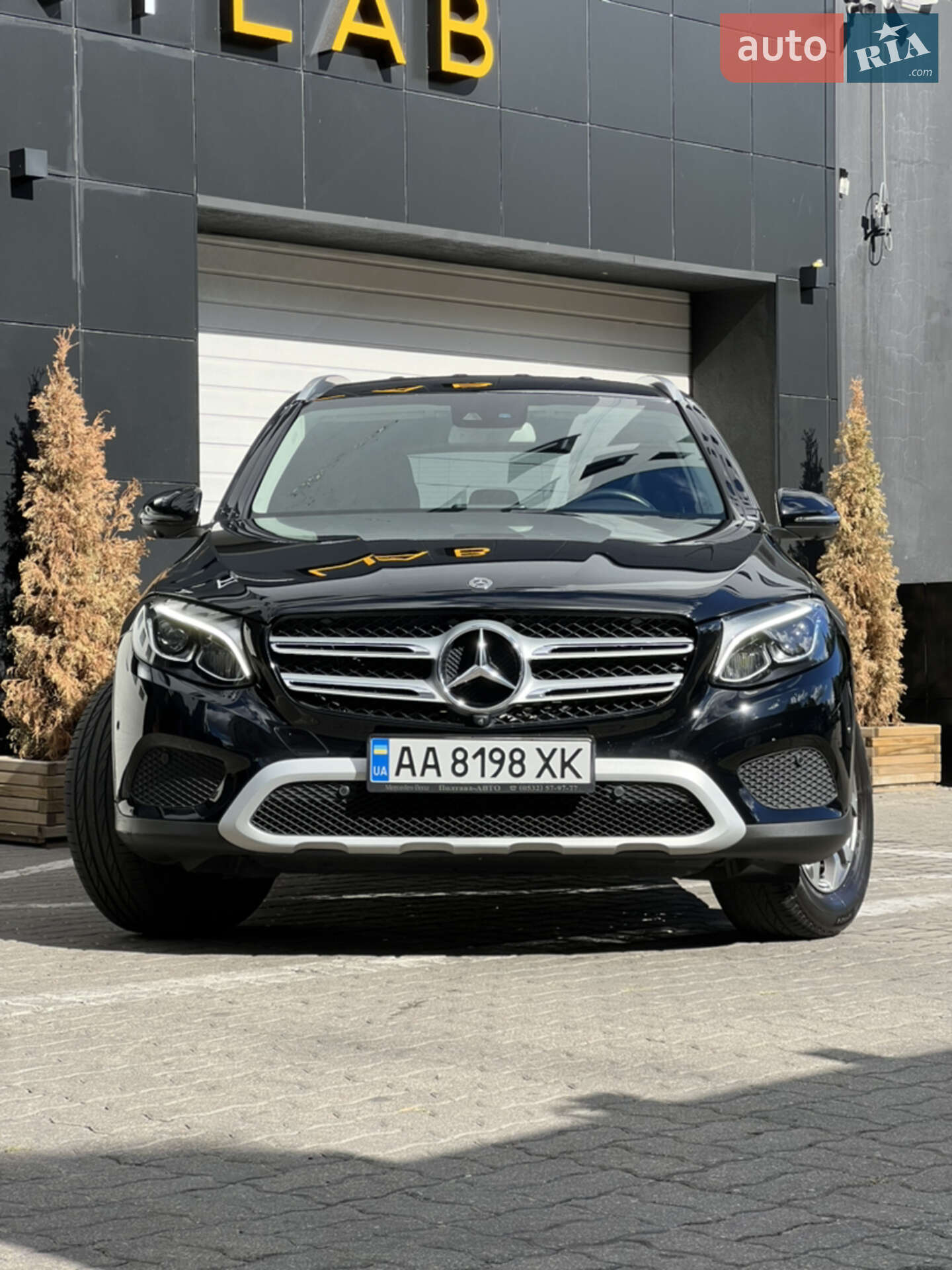 MERCEDES-BENZ GLC 220D 2019