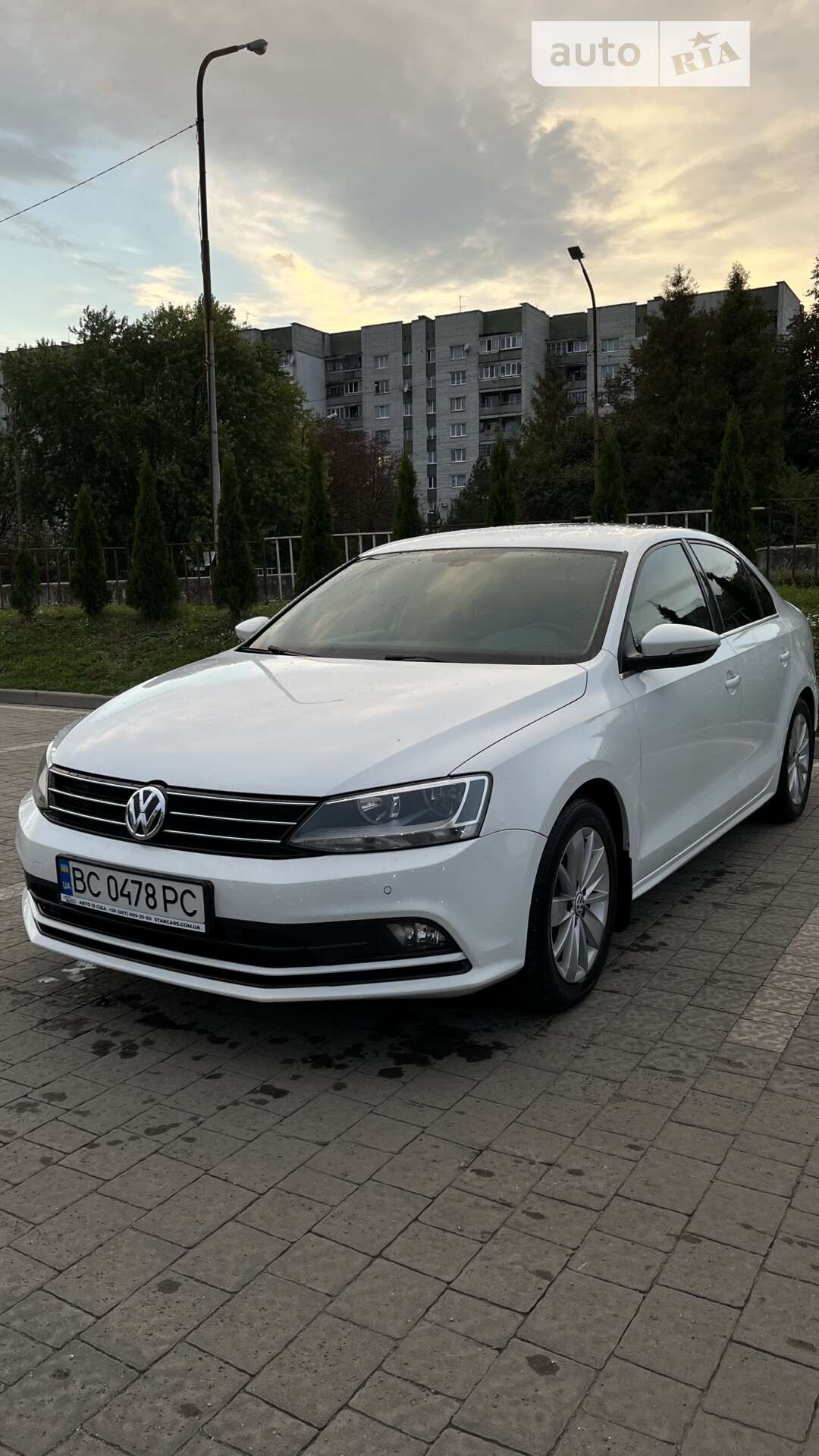 VOLKSWAGEN JETTA 2016