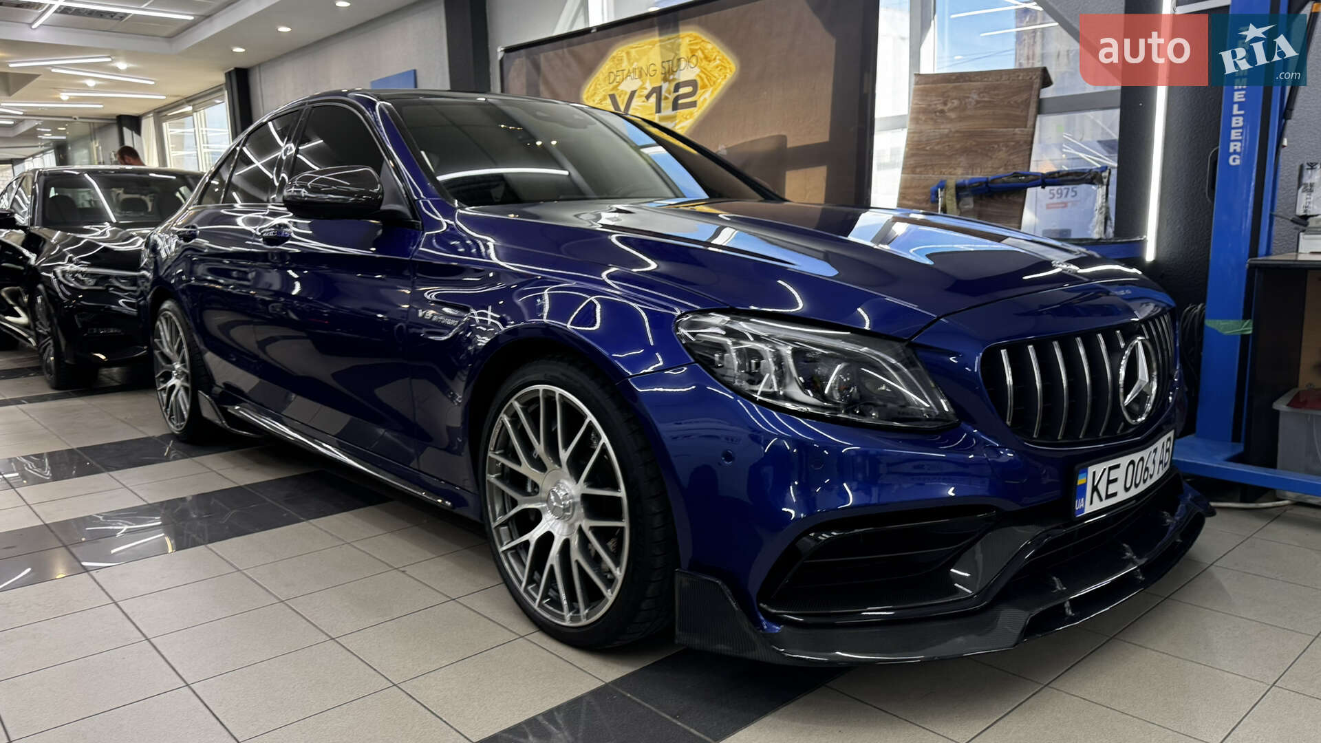 MERCEDES-BENZ C 63 2019