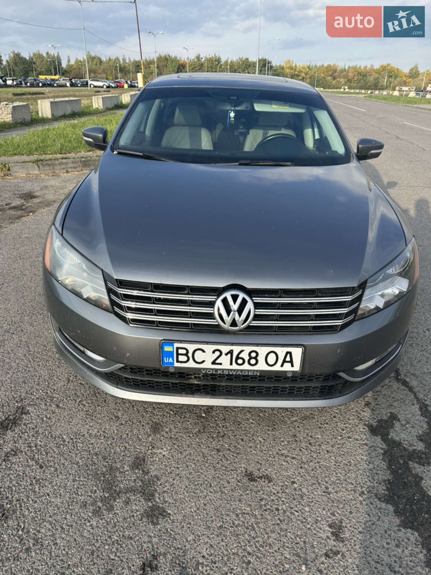 VOLKSWAGEN PASSAT 2013