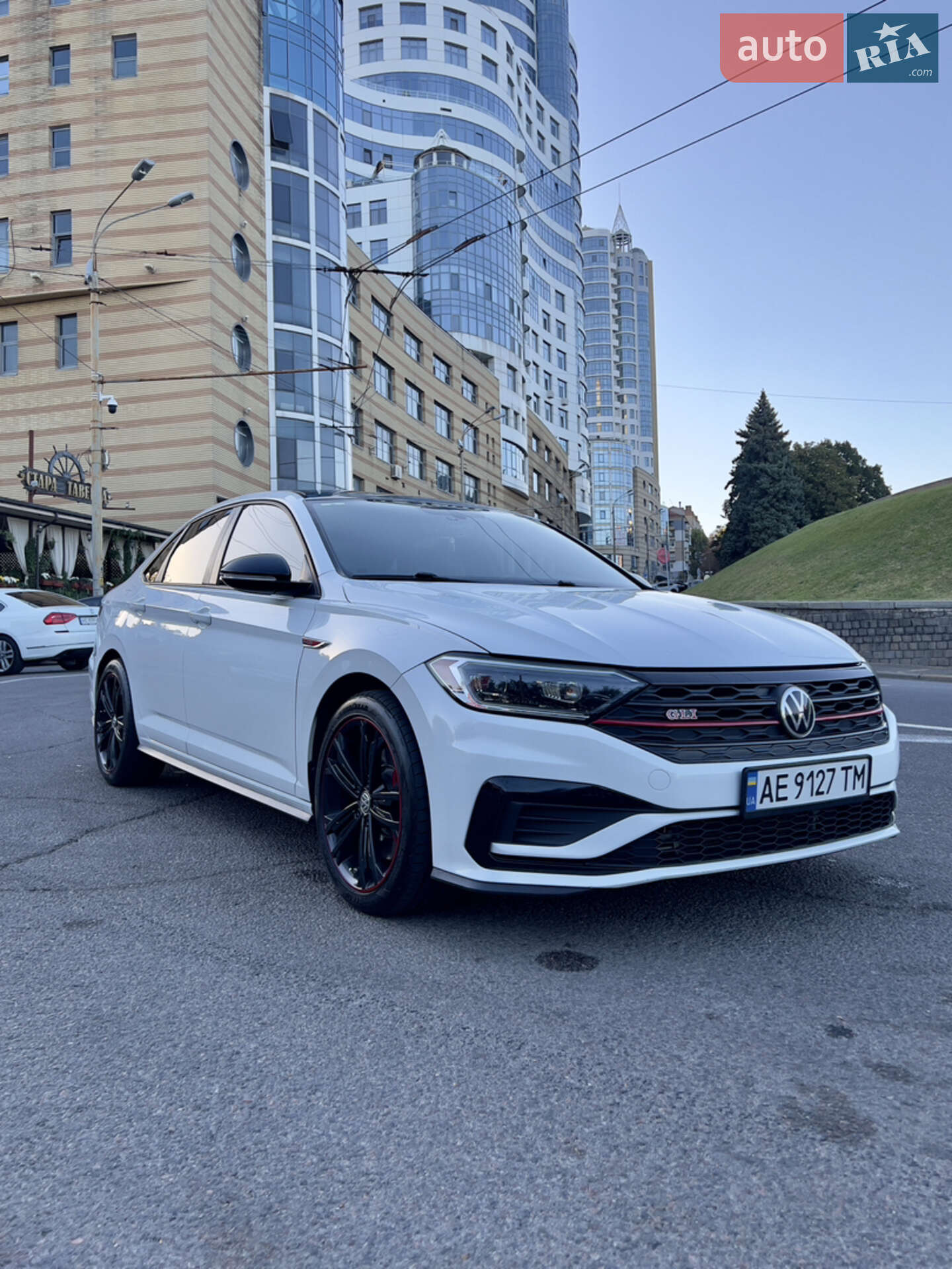 VOLKSWAGEN JETTA 2019