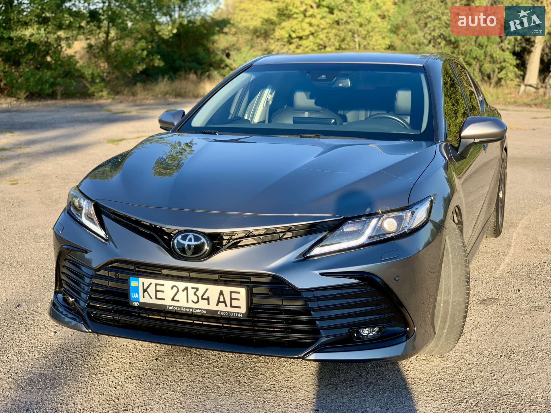 TOYOTA CAMRY