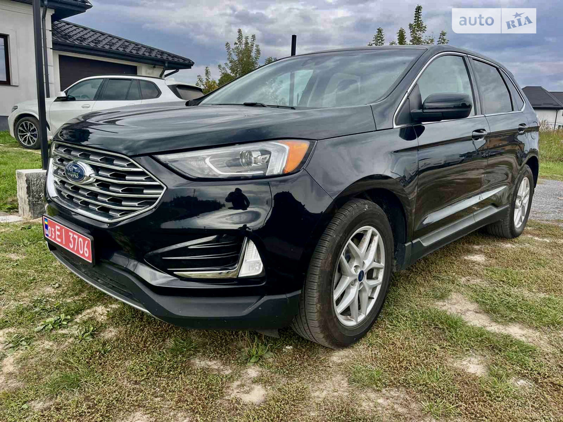 Головне фото звіту автомобіля FORD EDGE 2021