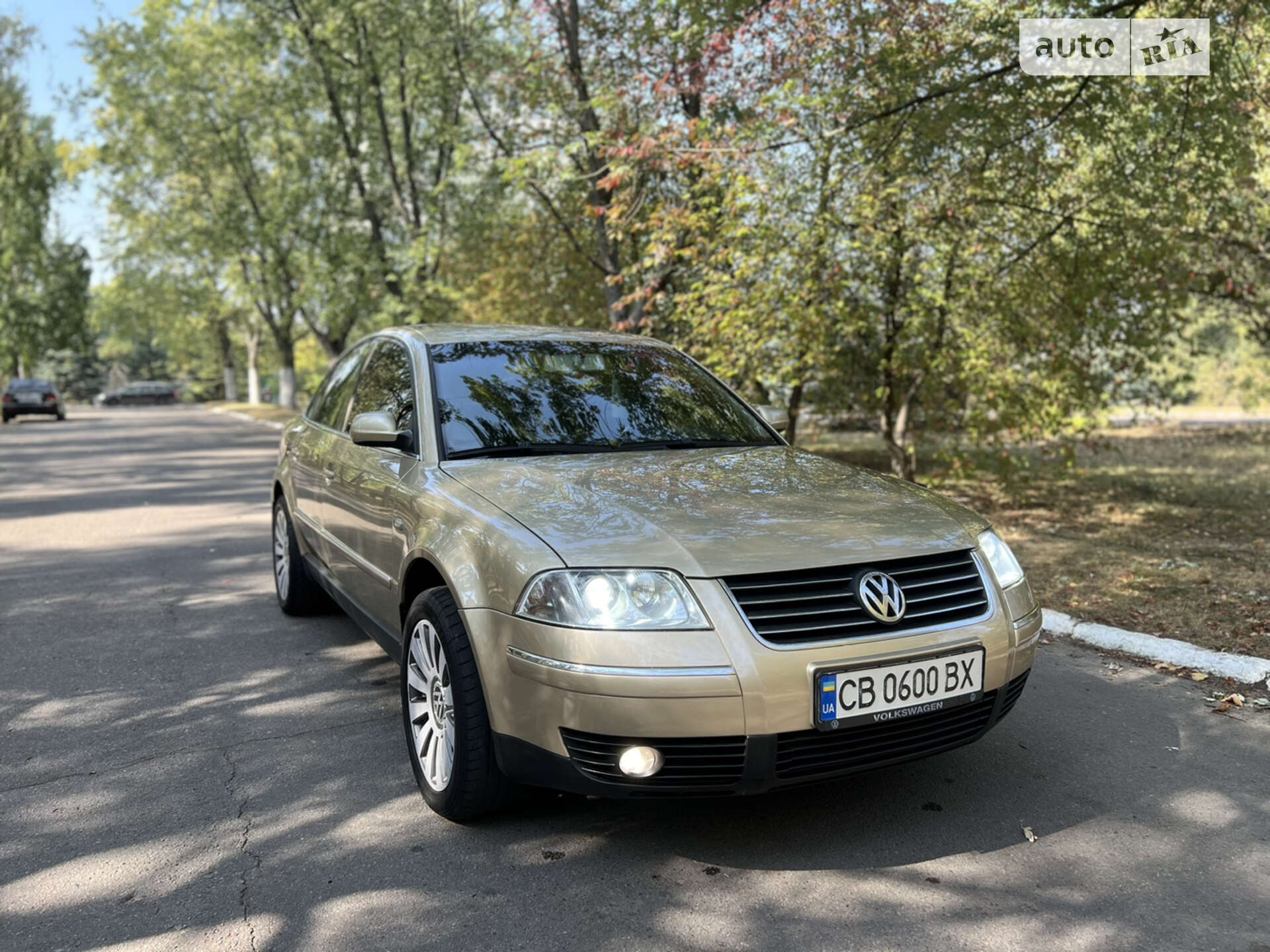 VOLKSWAGEN PASSAT 2003