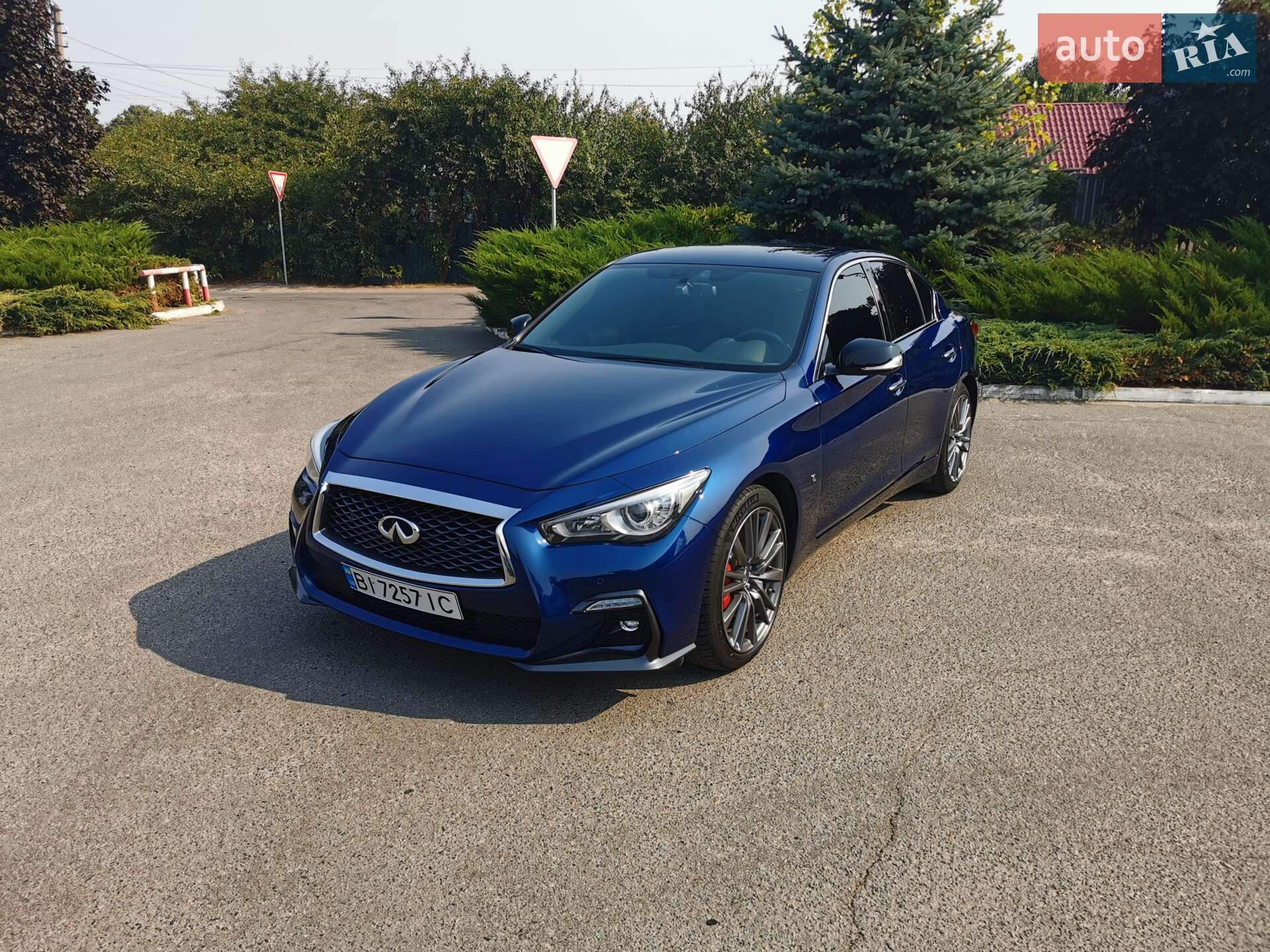 Головне фото звіту автомобіля INFINITI Q50 2017