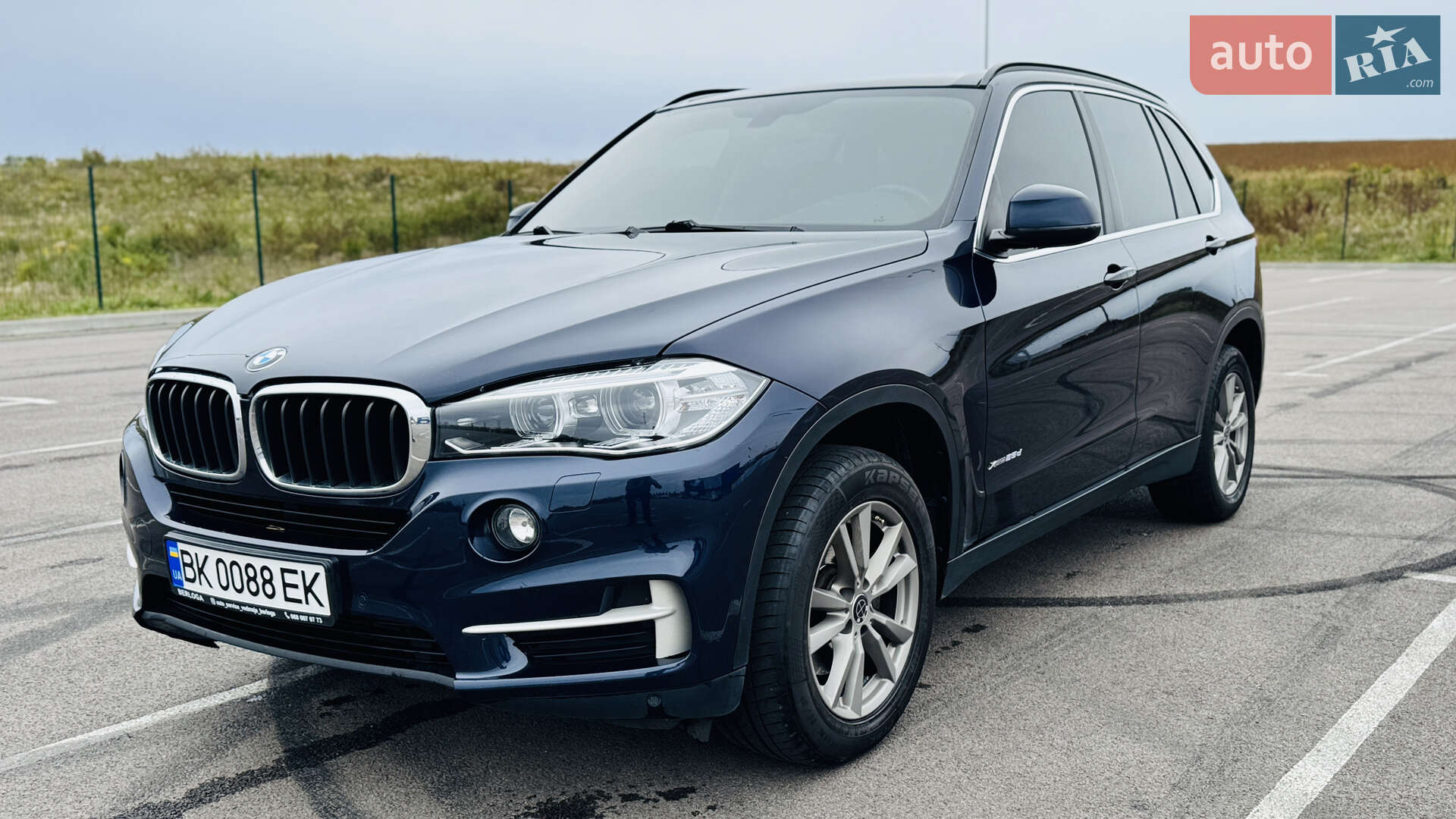Головне фото звіту автомобіля BMW X5 2017