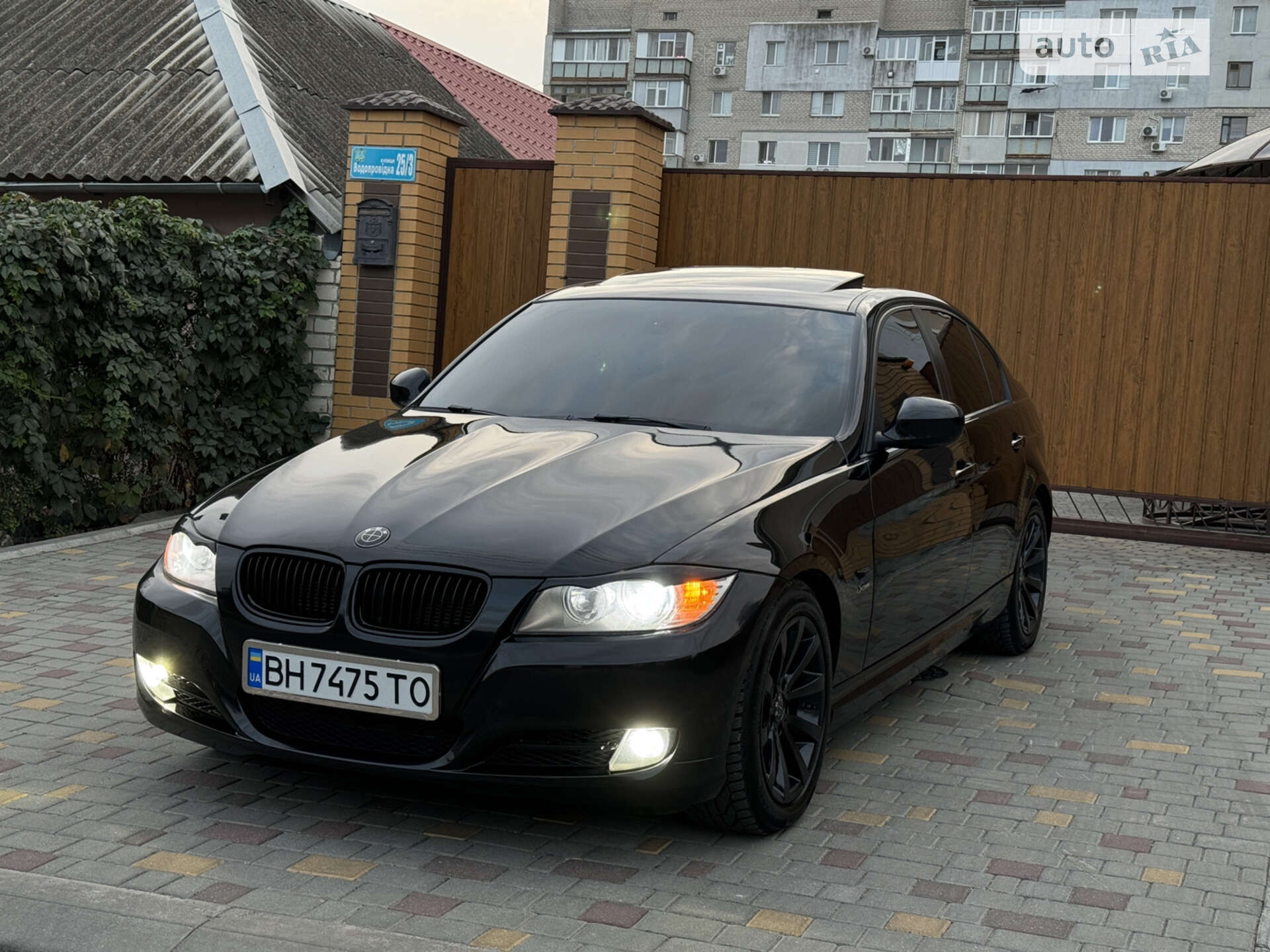 BMW 328I 2010