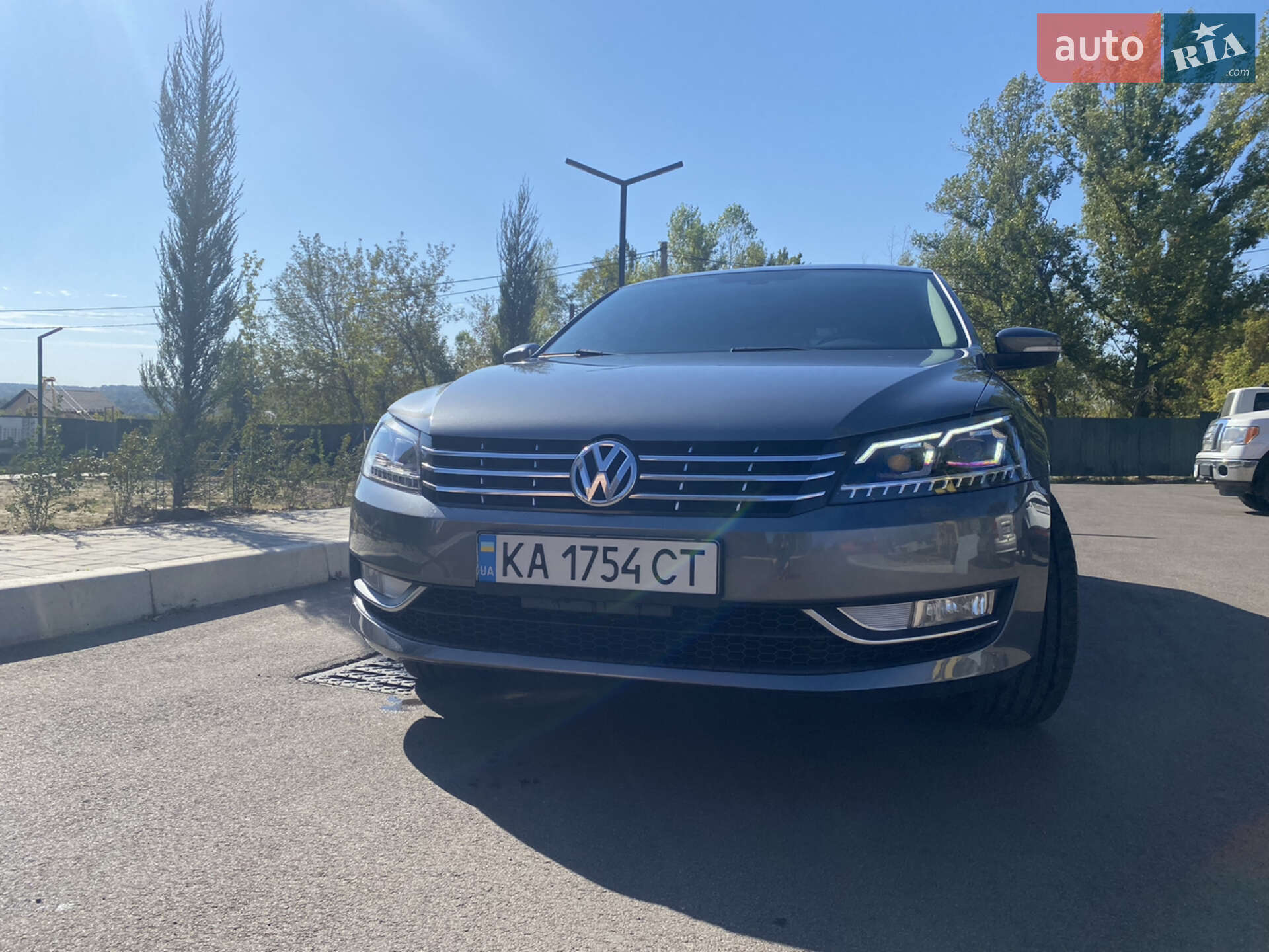 VOLKSWAGEN PASSAT 2013