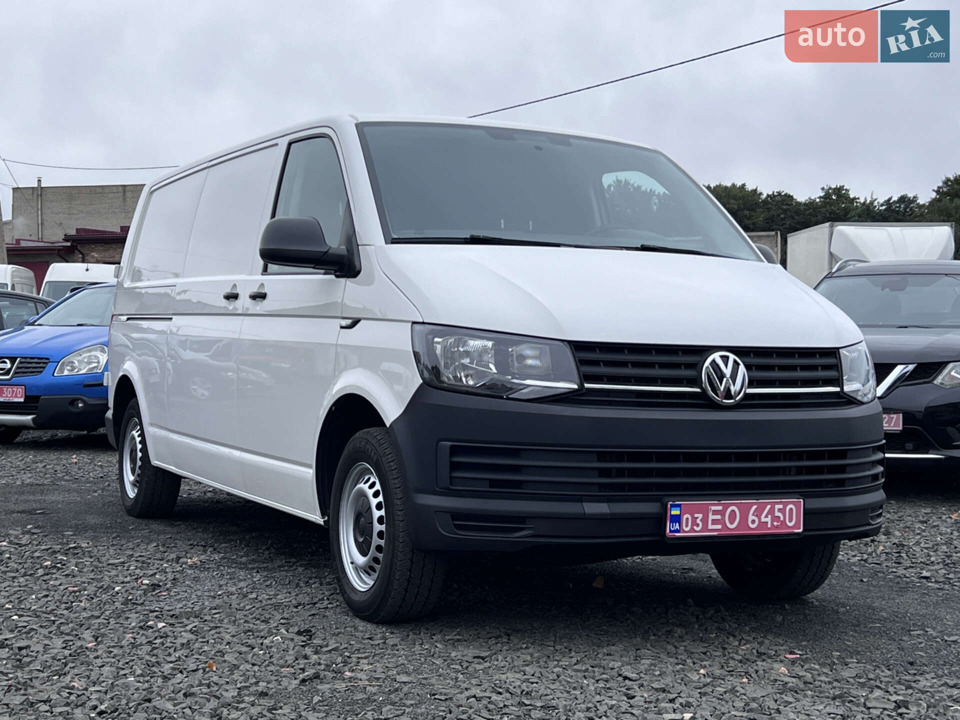 VOLKSWAGEN TRANSPORTER 2019
