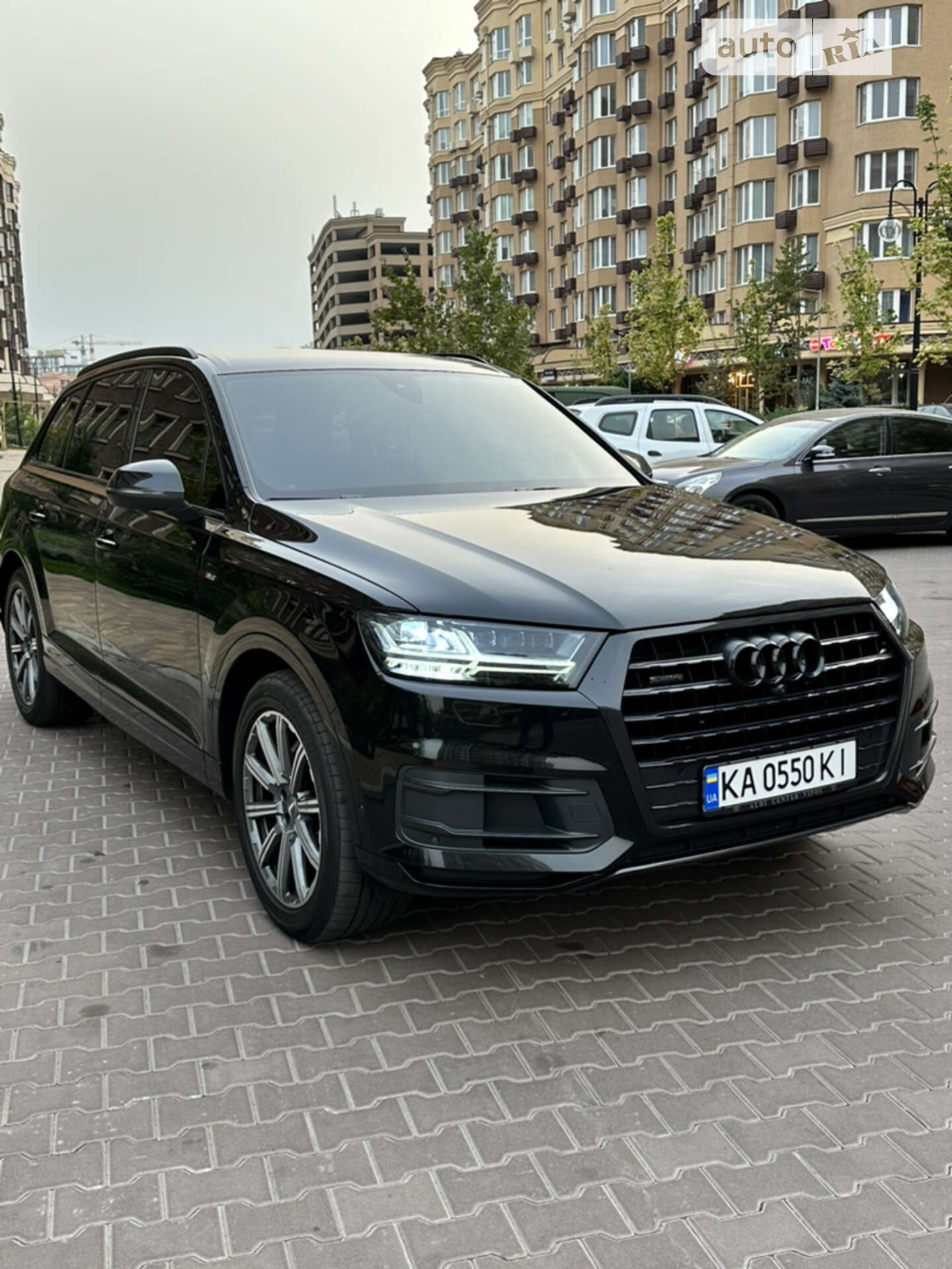 AUDI Q7