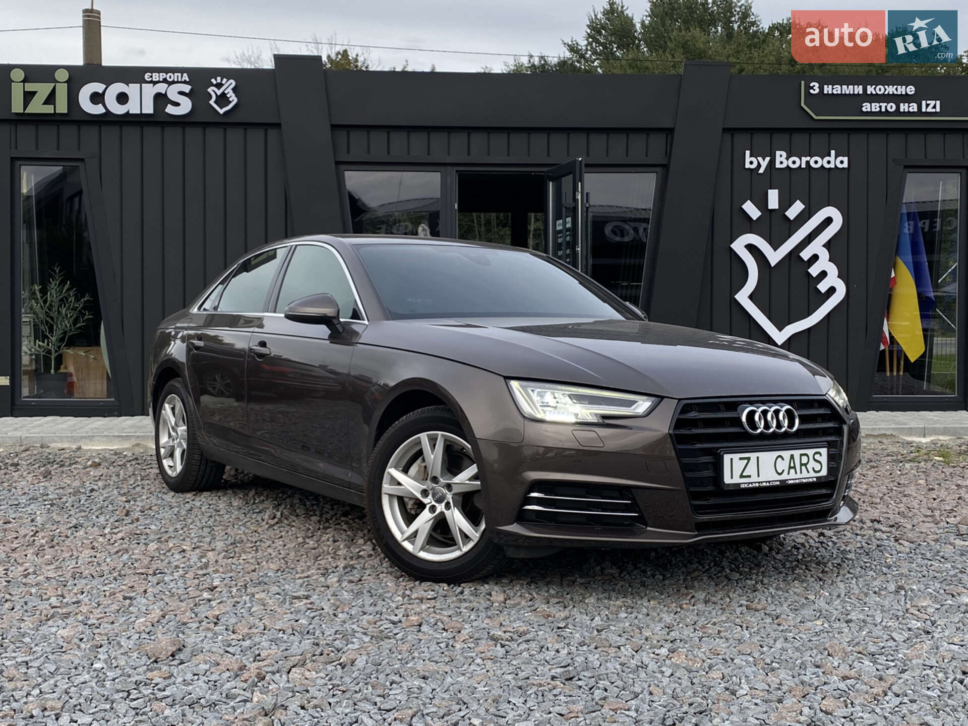Головне фото звіту автомобіля AUDI A4 2018
