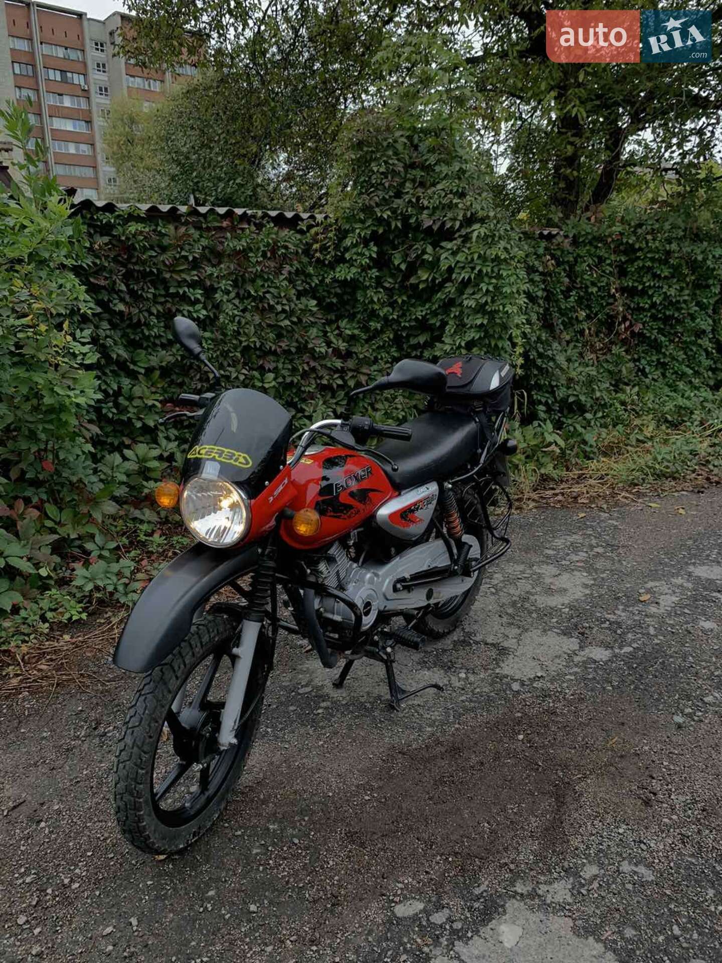 Головне фото звіту автомобіля BAJAJ BOXER BM 150 X 2018