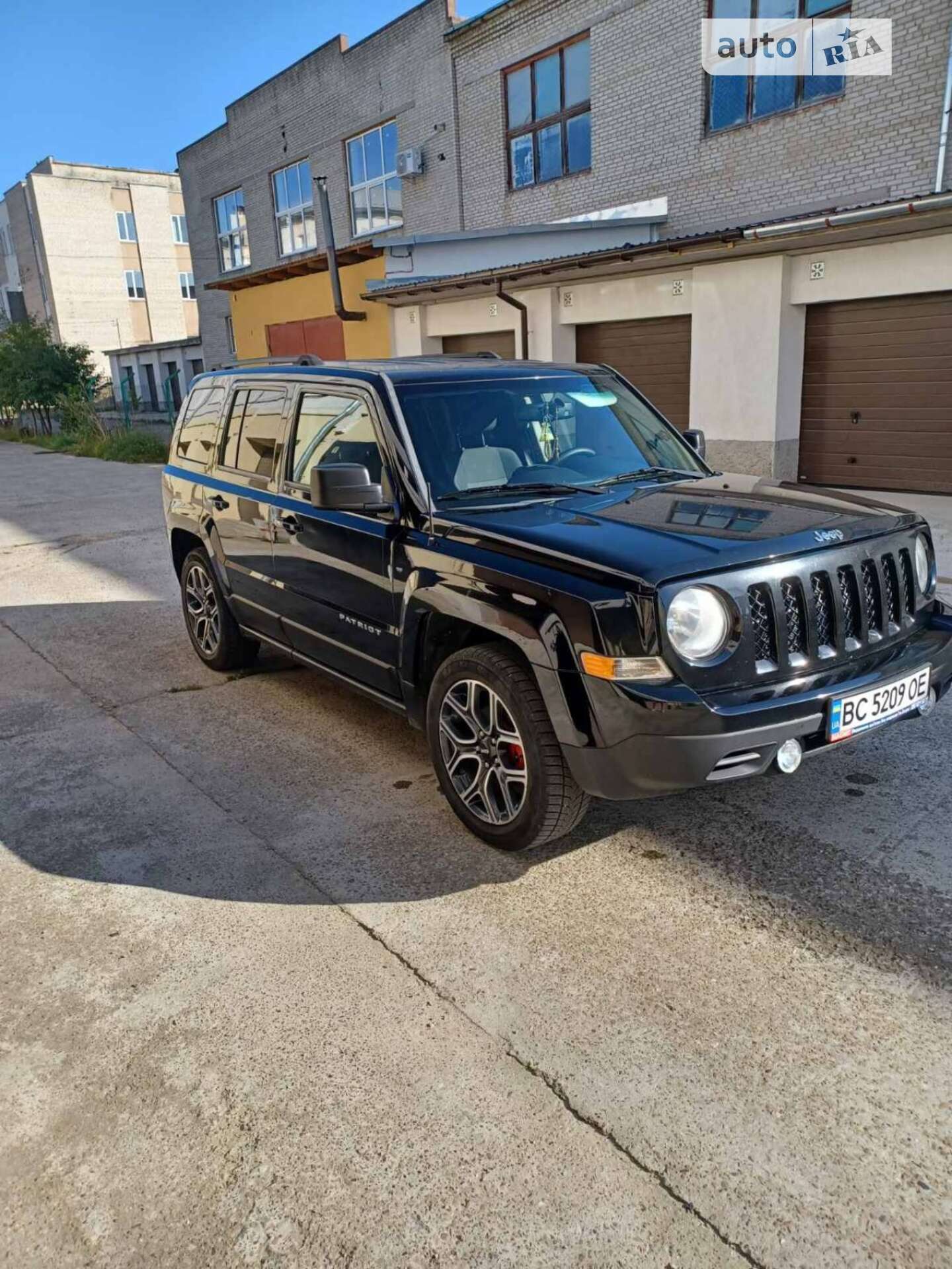 Головне фото звіту автомобіля JEEP PATRIOT 2016