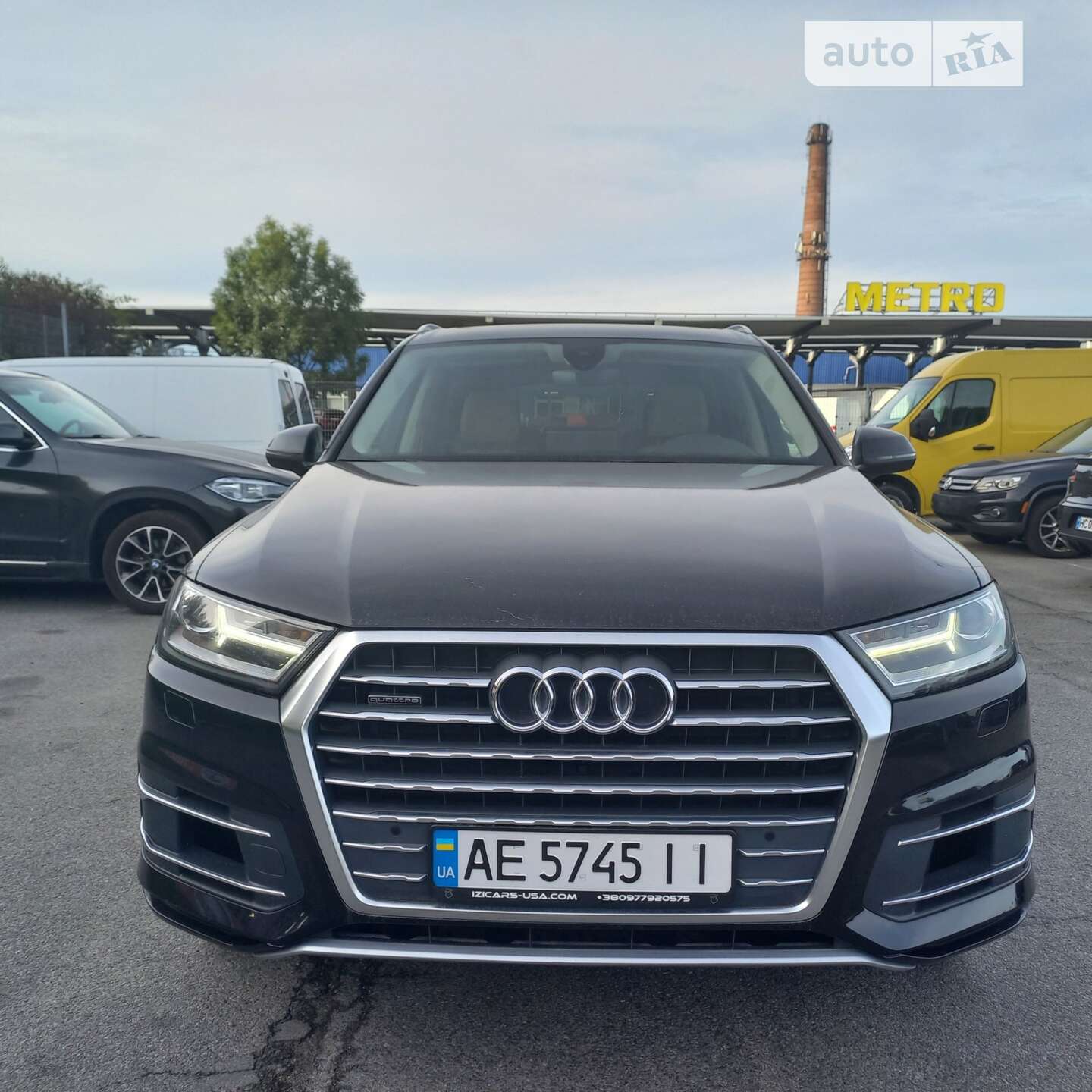 Головне фото звіту автомобіля AUDI Q7 2016