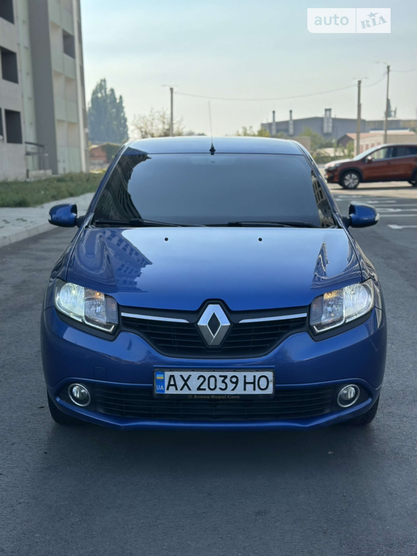 RENAULT LOGAN 2014