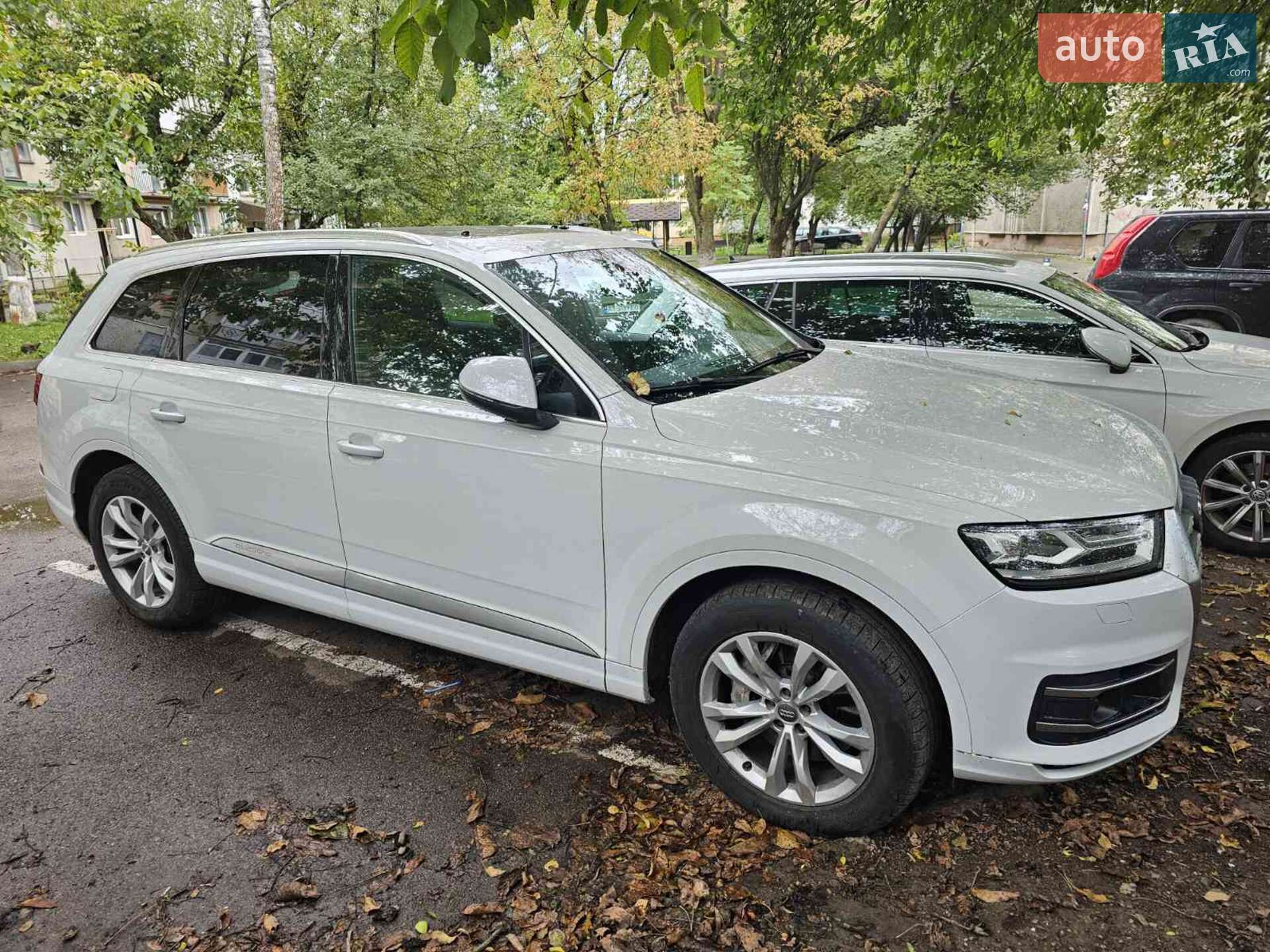 AUDI Q7 2017