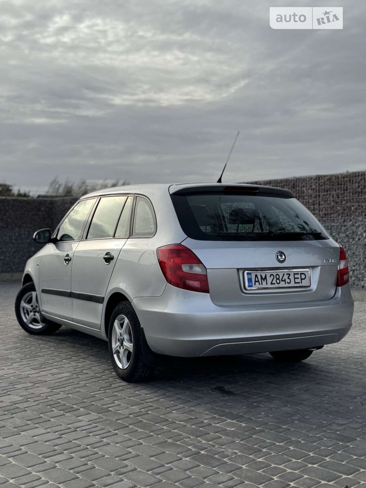 SKODA FABIA 2010