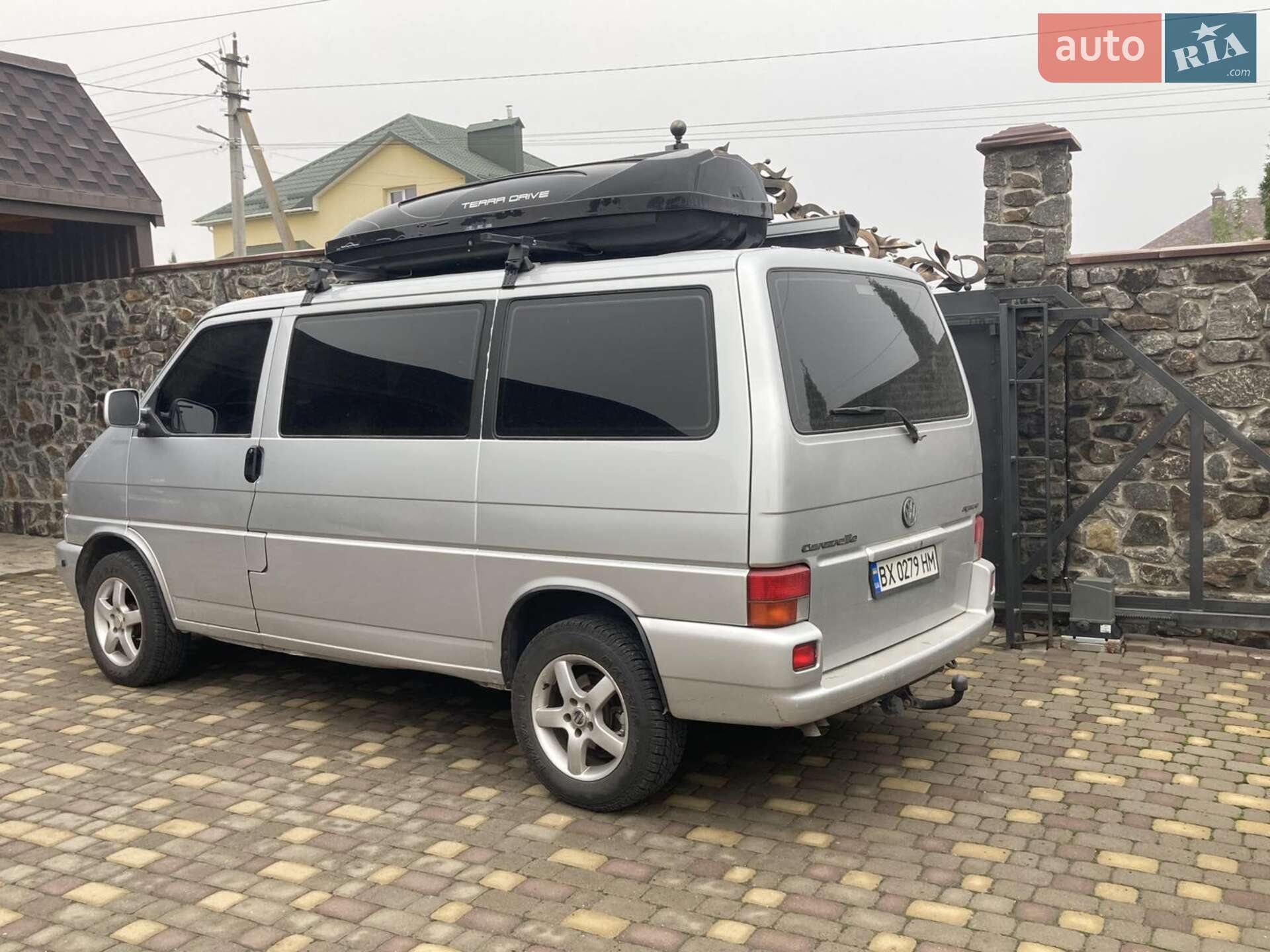 VOLKSWAGEN CARAVELLE 2001