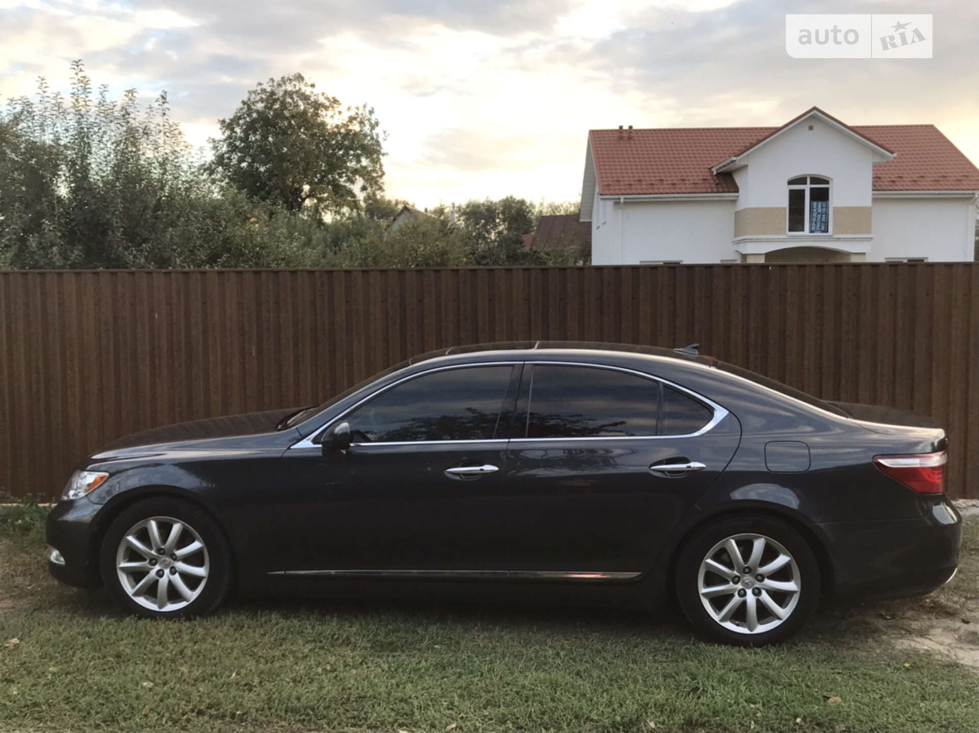 LEXUS LS 460 2008