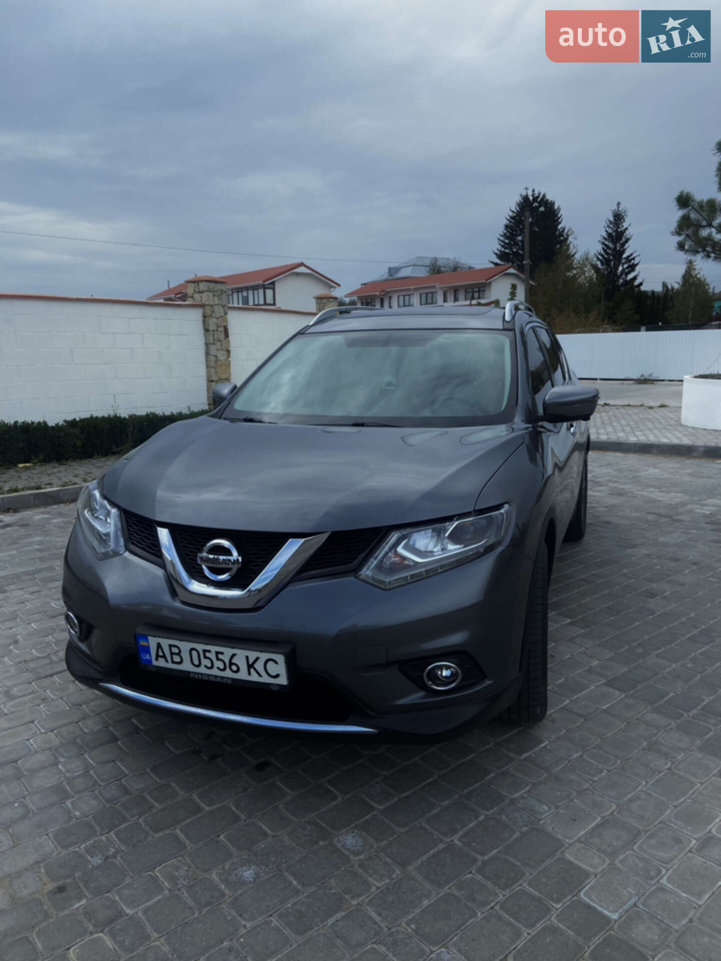 Головне фото звіту автомобіля NISSAN ROGUE 2015