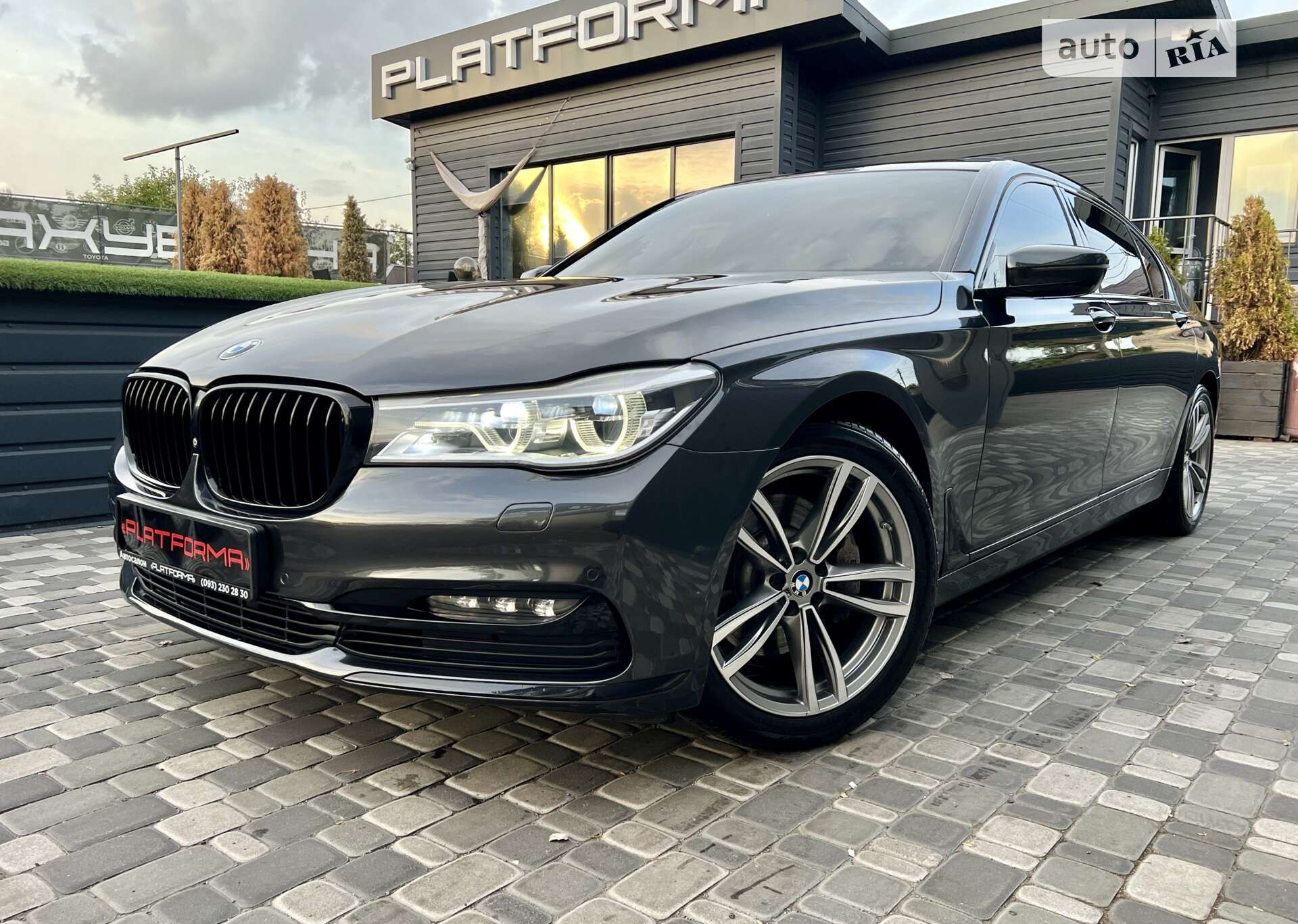 Головне фото звіту автомобіля BMW 725 TDS 2017