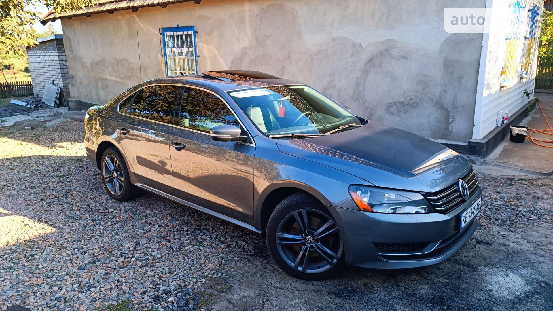 VOLKSWAGEN PASSAT 2014