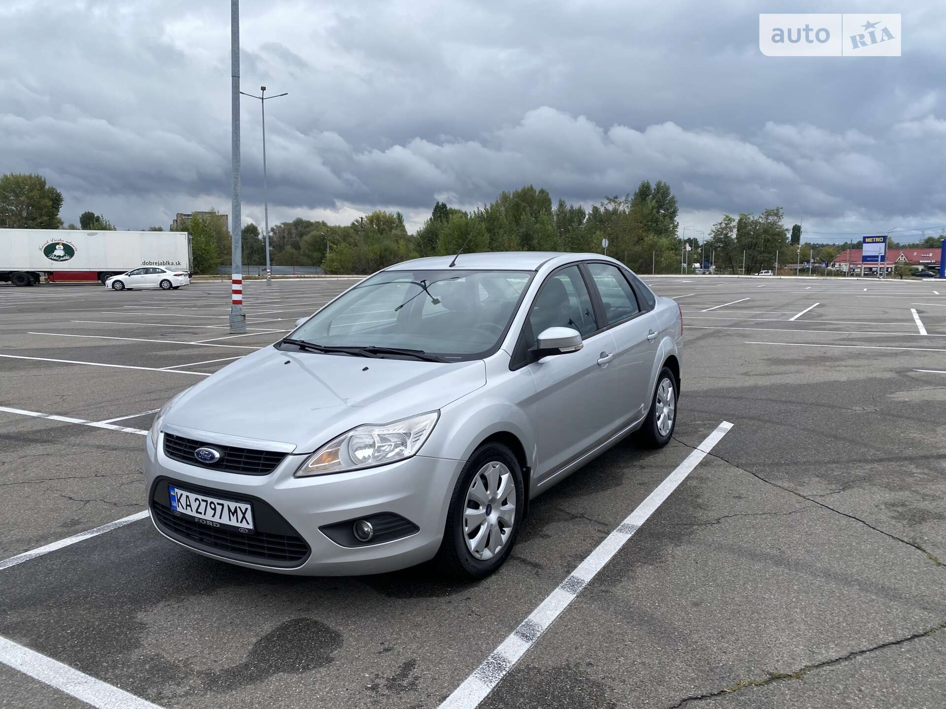 Головне фото звіту автомобіля FORD FOCUS 2010