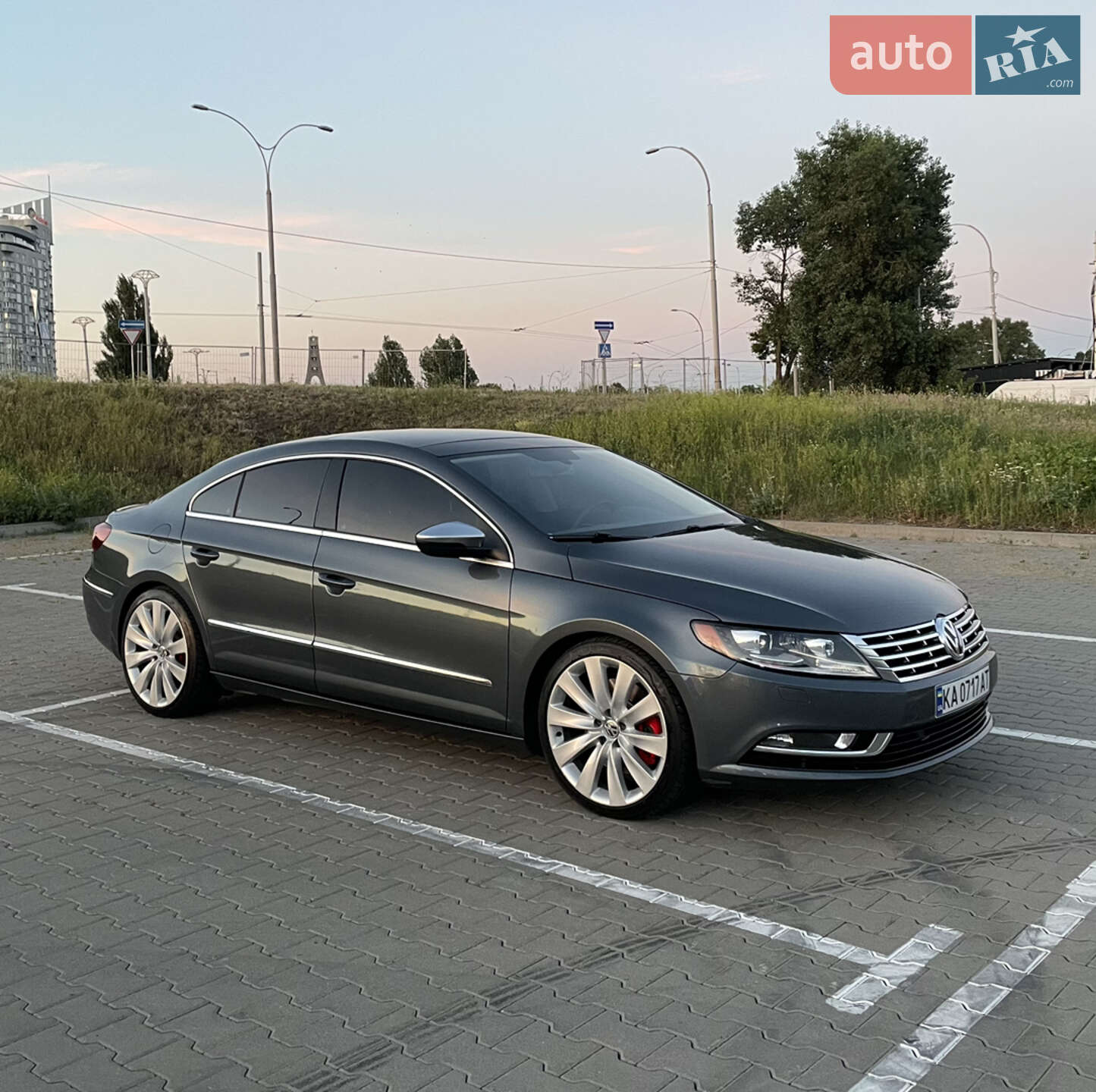 VOLKSWAGEN CC 2012