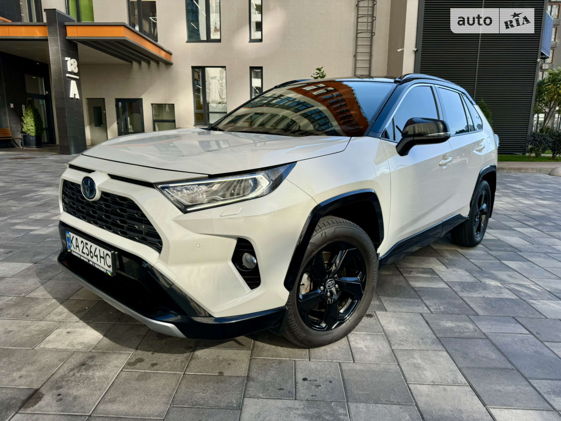 TOYOTA RAV-4 HYBRID 2021